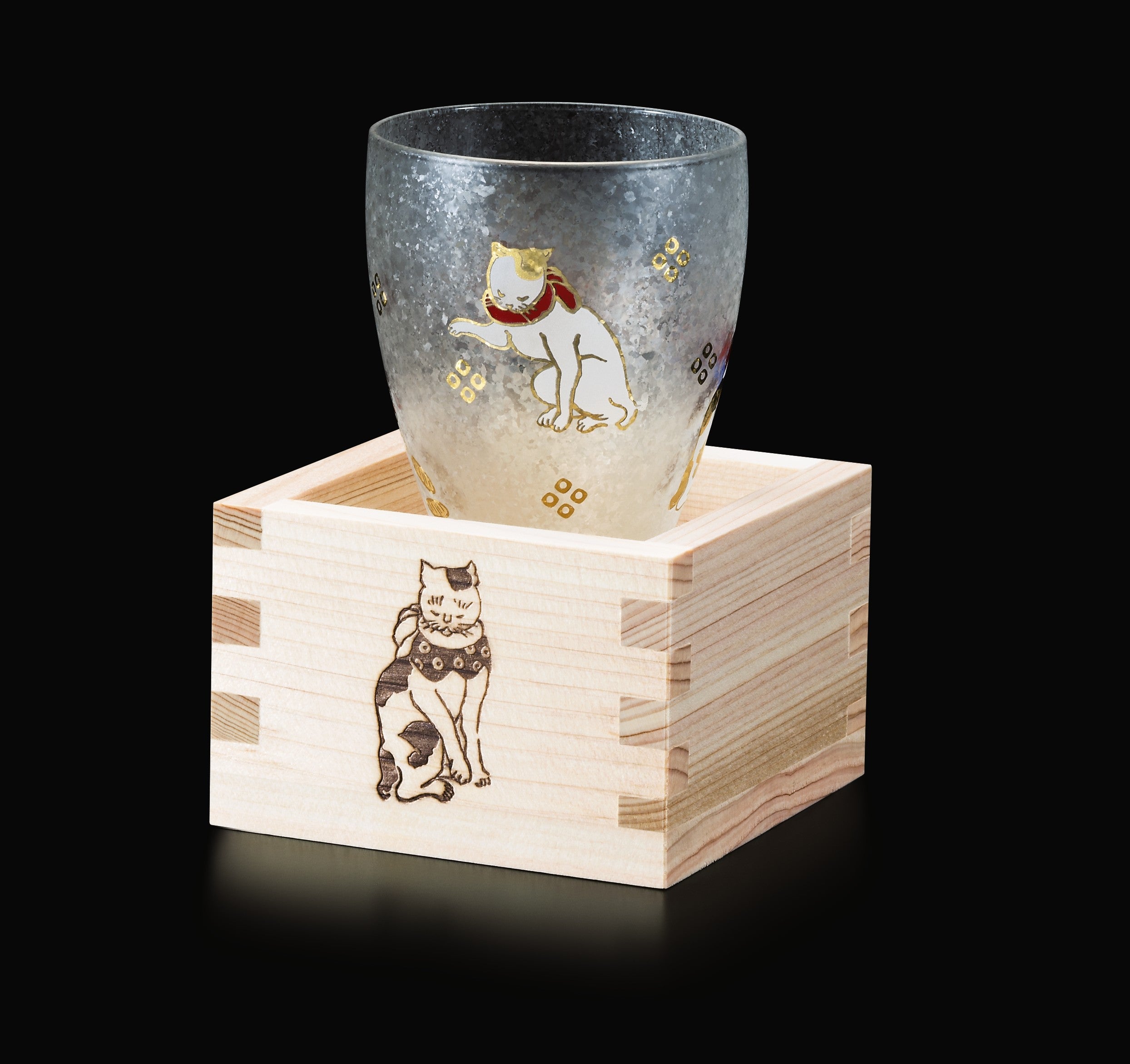 Lucky Animals Masu Sake Cup - Traditional Japanese Wooden Masu Cup with Cat Design | Perfect for Sake Tasting, Gifts & Japanese Cultural Events