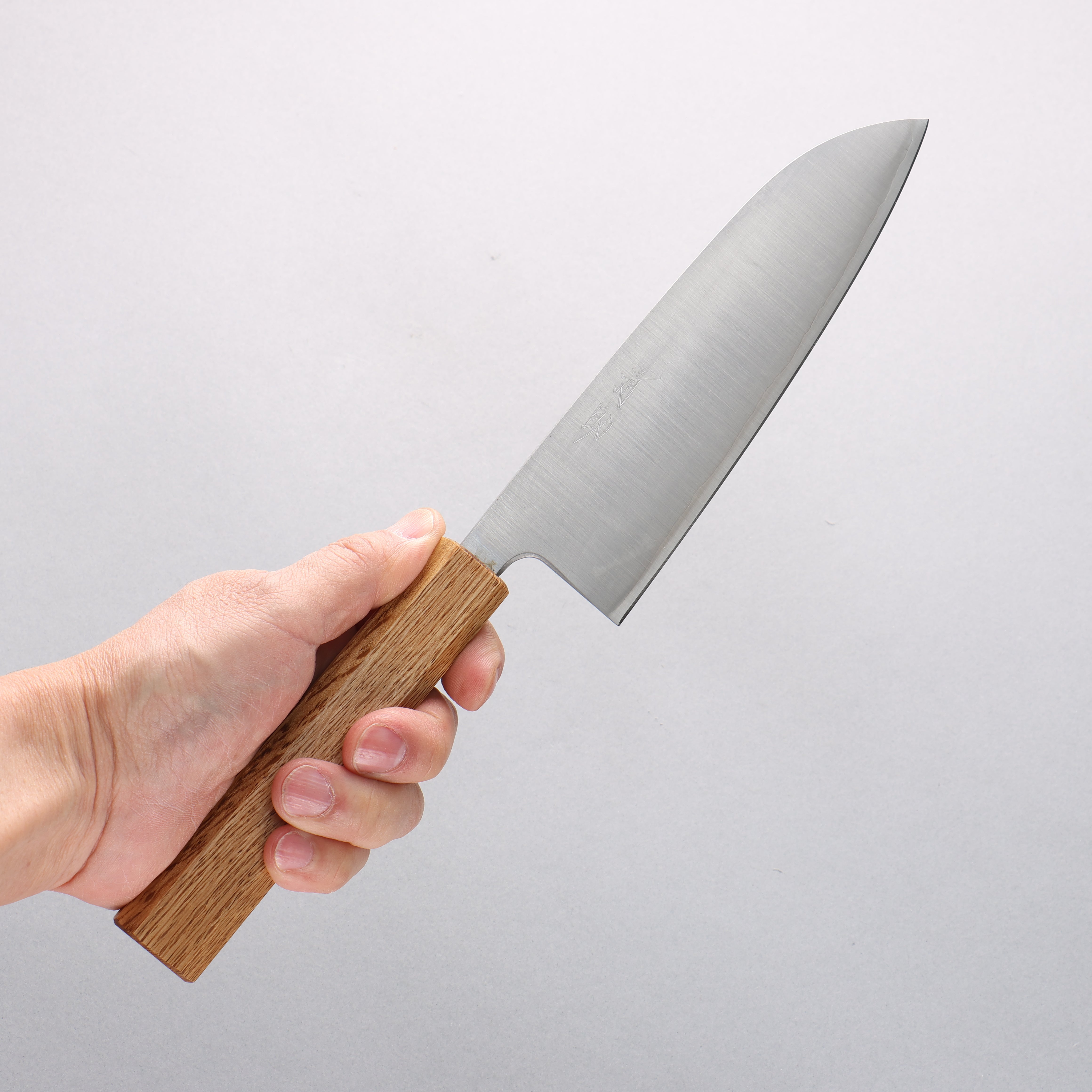 Premium Seisuke Silver Steel No.3 Migaki Finished Santoku Knife 165mm with Oak Handle - Perfect for Slicing, Dicing & Chopping Vegetables, Meat & Fish in Professional & Home Kitchens