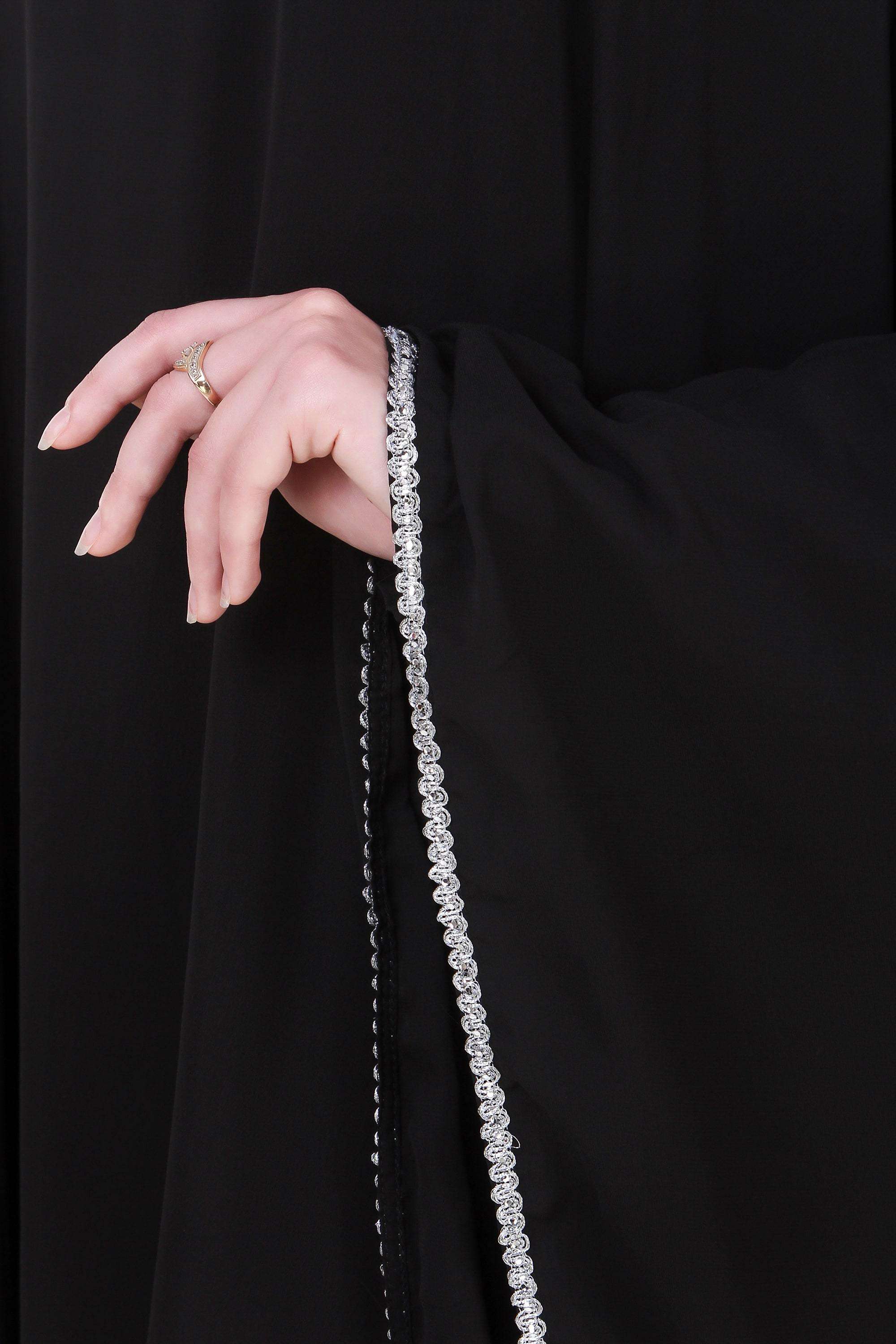 Elegant Black Nida Dubai Batwing Abaya - Modest Muslim Dress for Women - Perfect for Prayer, Eid, and Special Occasions