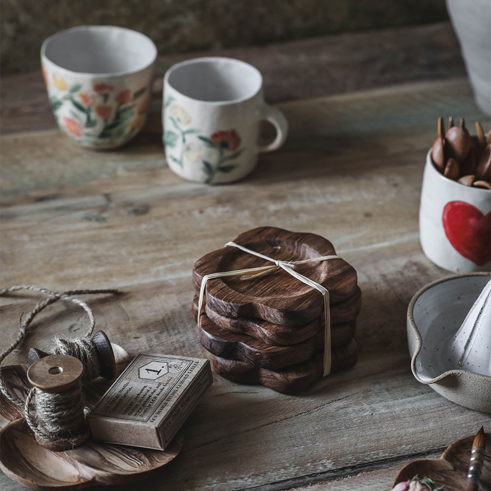 Eco-Friendly Wooden Flower Coaster Set - Natural Wood Drink Coasters for Home, Office & Outdoor Use - Perfect for Coffee, Tea & Wine Glasses