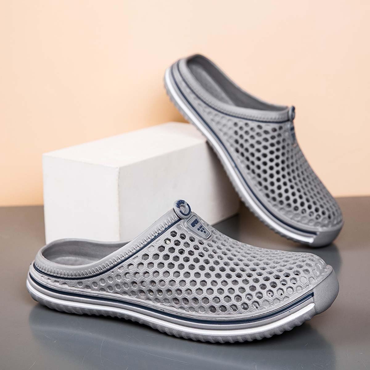 HYDLONGR Unisex Lightweight Breathable Garden Clogs - Quick-Drying Non-Slip Beach Sandals & Water Shoes for Men and Women - Perfect for Gardening, Beach, Pool, and Outdoor Water Activities