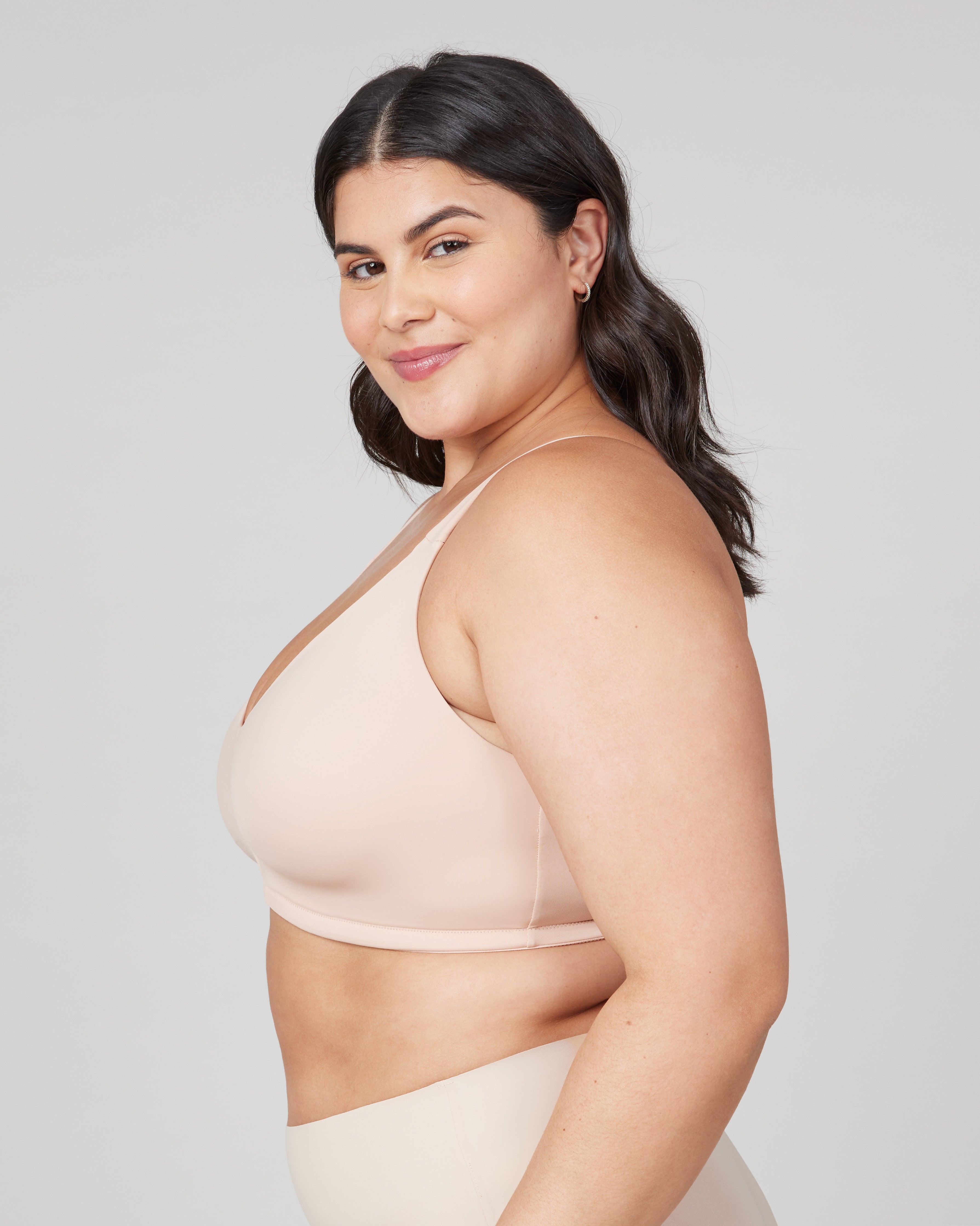 SPANX® Low Profile Wireless Minimizer Bra - Comfortable Everyday Support for Workouts, Yoga & Daily Wear