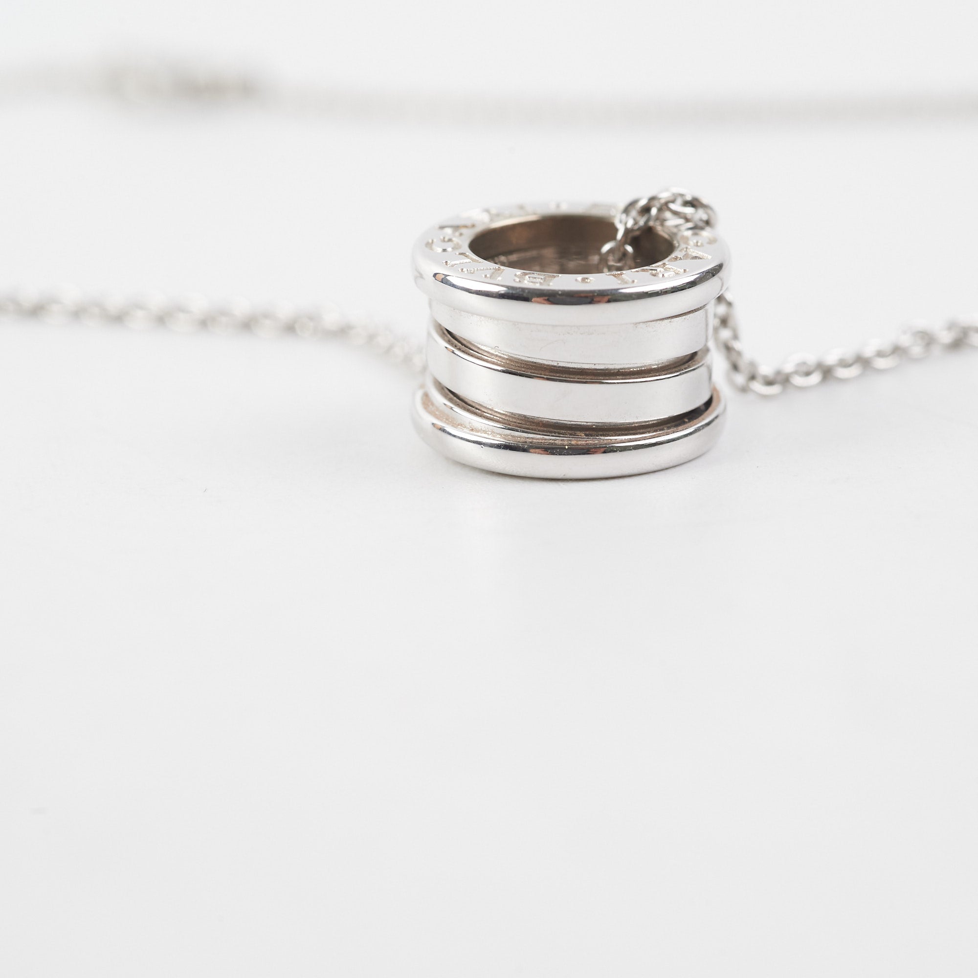 Bvlgari B Zero 1 Necklace - 18K Rose Gold Pendant Chain for Women | Luxury Italian Jewelry Gift for Anniversary, Birthday & Special Occasions | Perfect for Evening Parties, Weddings & Formal Events