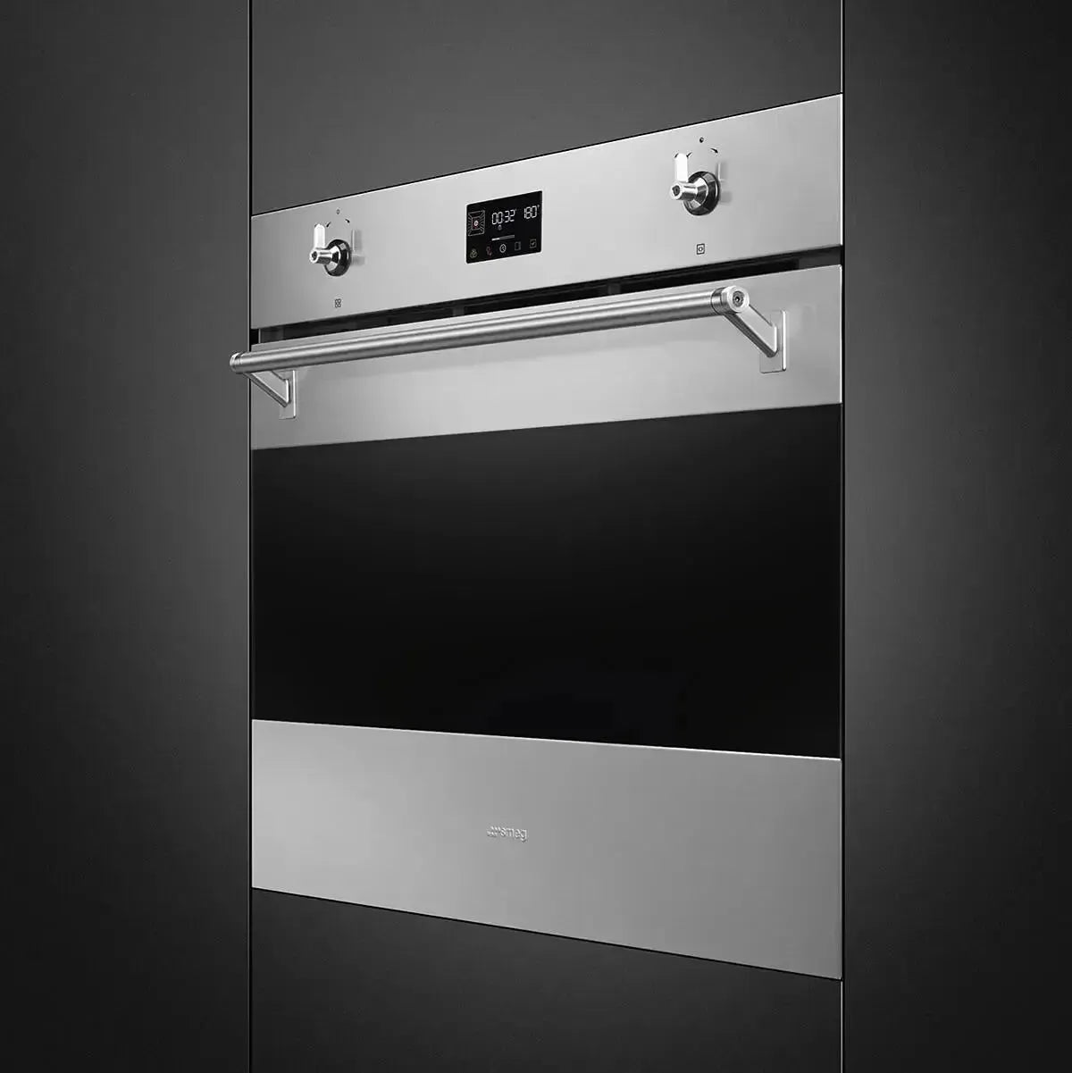 Smeg 76cm Classic Pyrolytic Steam Oven with Temperature Probe - Stainless Steel Built-in Oven for Professional Baking & Healthy Cooking | Perfect for Home Chefs & Modern Kitchens