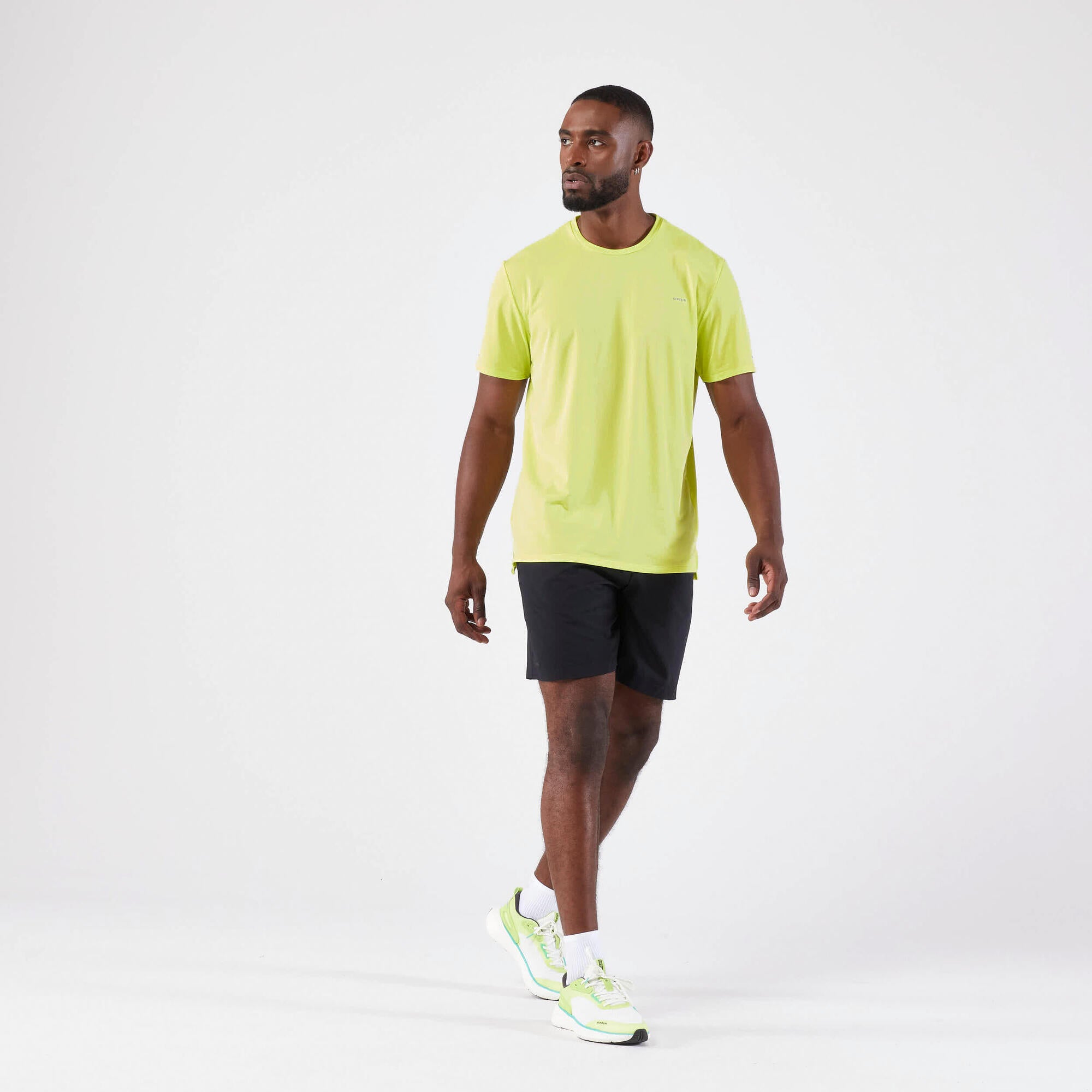 Kiprun Men's Run 500 Dry Running T-Shirt - Moisture Wicking Performance Shirt for Marathon & Workout - Lightweight Breathable Athletic Top for Jogging, Gym & Outdoor Sports