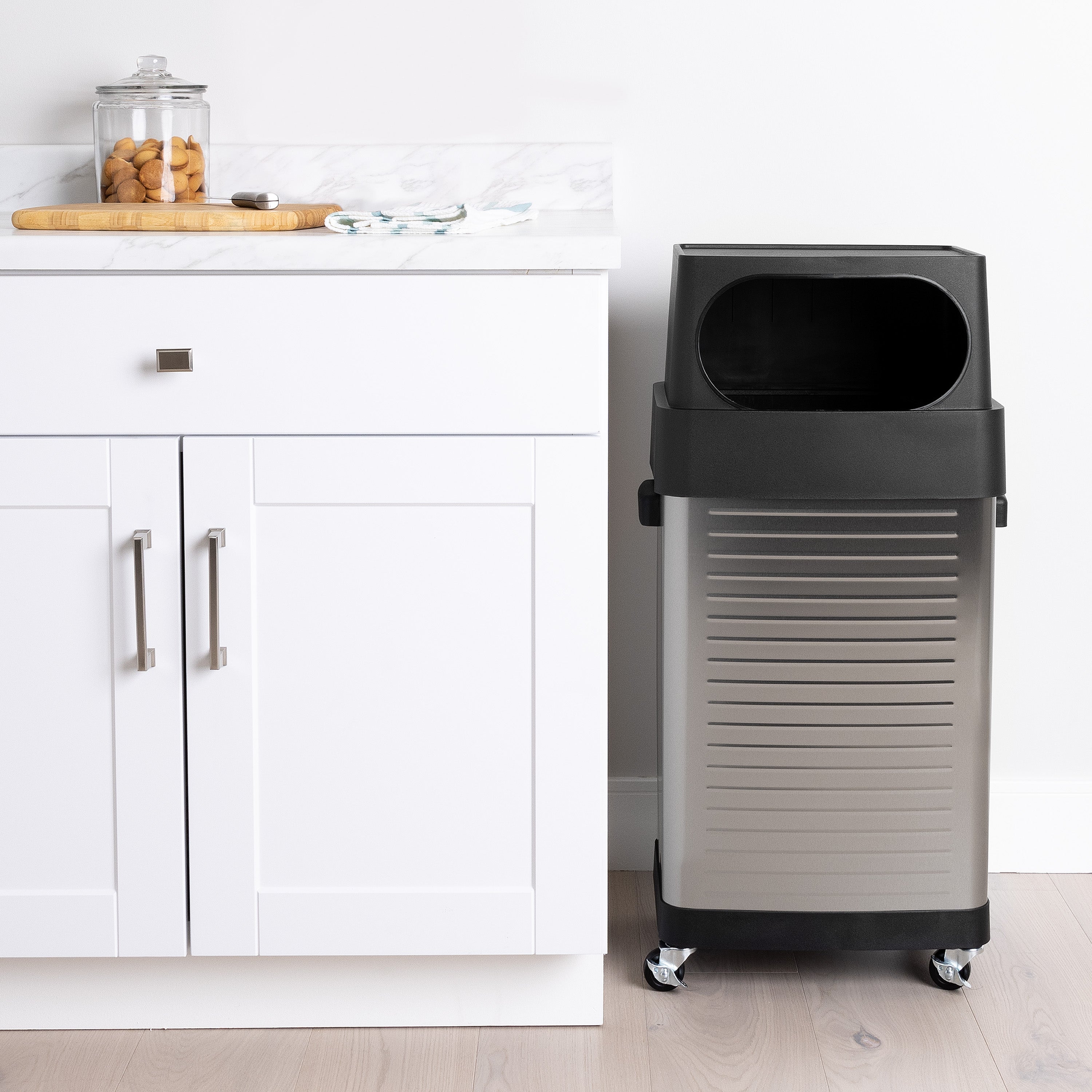 UltraHD® 17 Gallon Stainless Steel Trash Can with Lid - Odor-Proof, Rust-Resistant Kitchen & Office Waste Bin for Home, Restaurant & Commercial Use