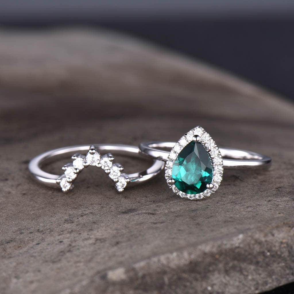 Pear Shaped Halo Vienna Emerald Engagement Ring Set - Comfort Fit Wedding Band for Women - Perfect for Proposals, Anniversaries & Romantic Occasions