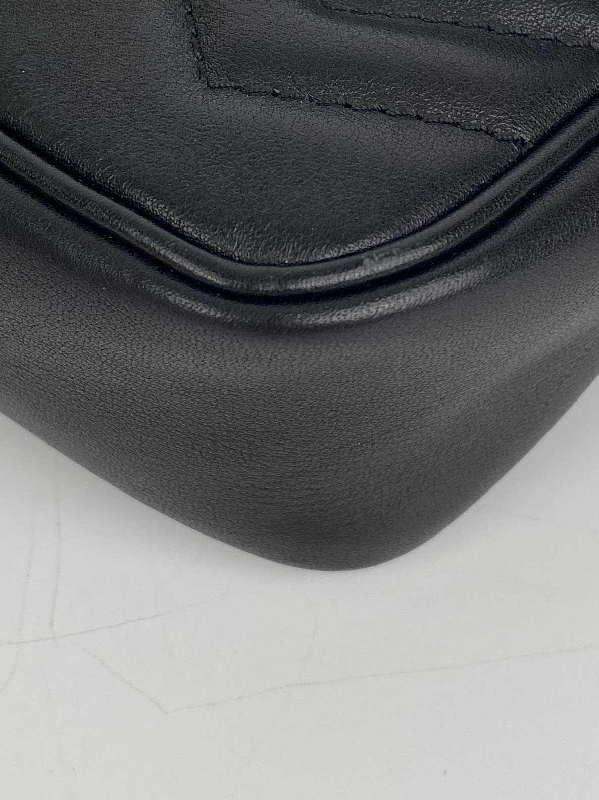 Gucci Black Super Mini Marmont Crossbody Bag - Luxury Leather Shoulder Purse for Women, Perfect for Date Night & Evening Outings