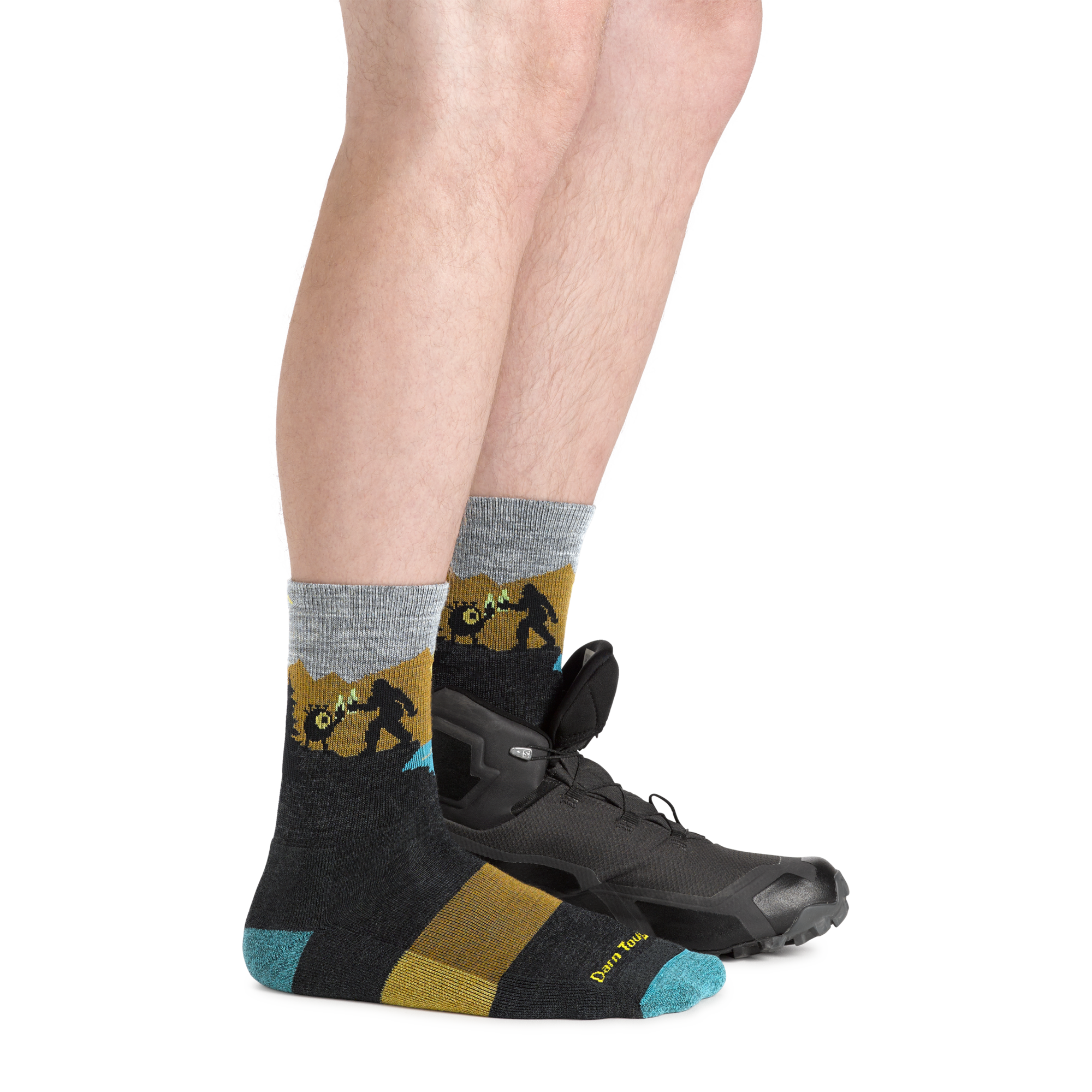 Men's Hiking Socks 2 Pack - Moisture Wicking & Breathable for Outdoor Adventures, Camping & Trekking