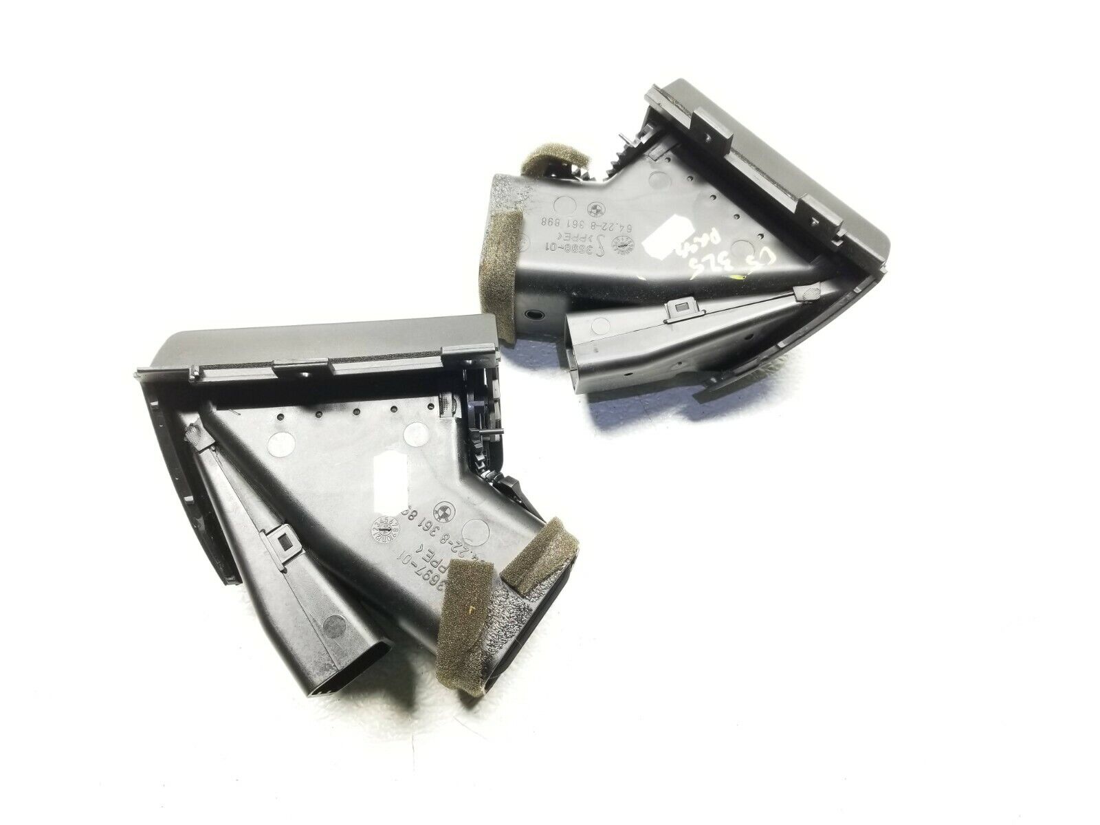 BMW E46 Left & Right Dash Air Vent Pair OEM Replacement - Perfect for 1998-2006 3 Series - Upgrade Your Interior Cooling System