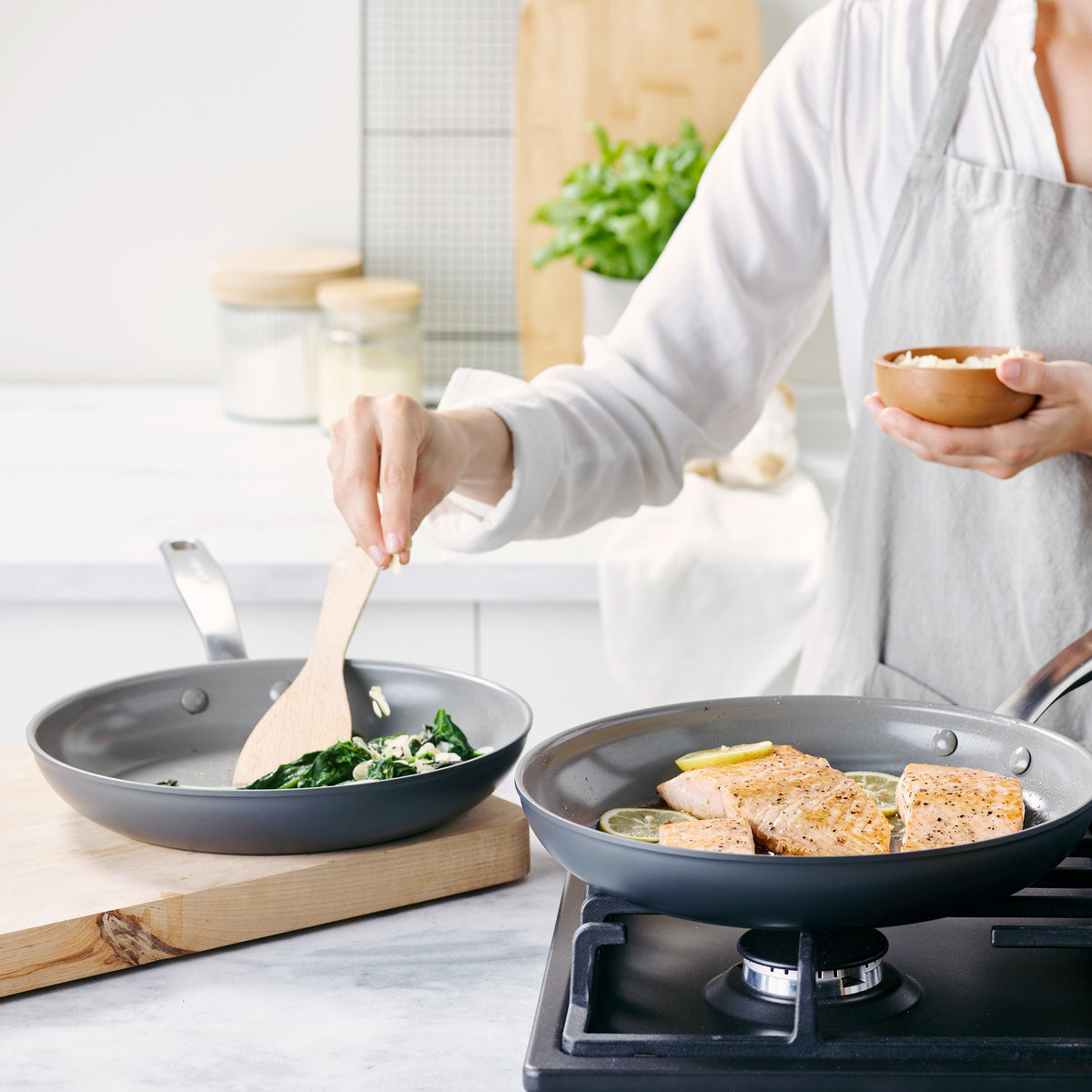 Chatham Ceramic Nonstick 10-Inch & 12-Inch Frying Pan Set - Healthy Cooking, Even Heat Distribution for Sauteing, Frying & Stir-Frying