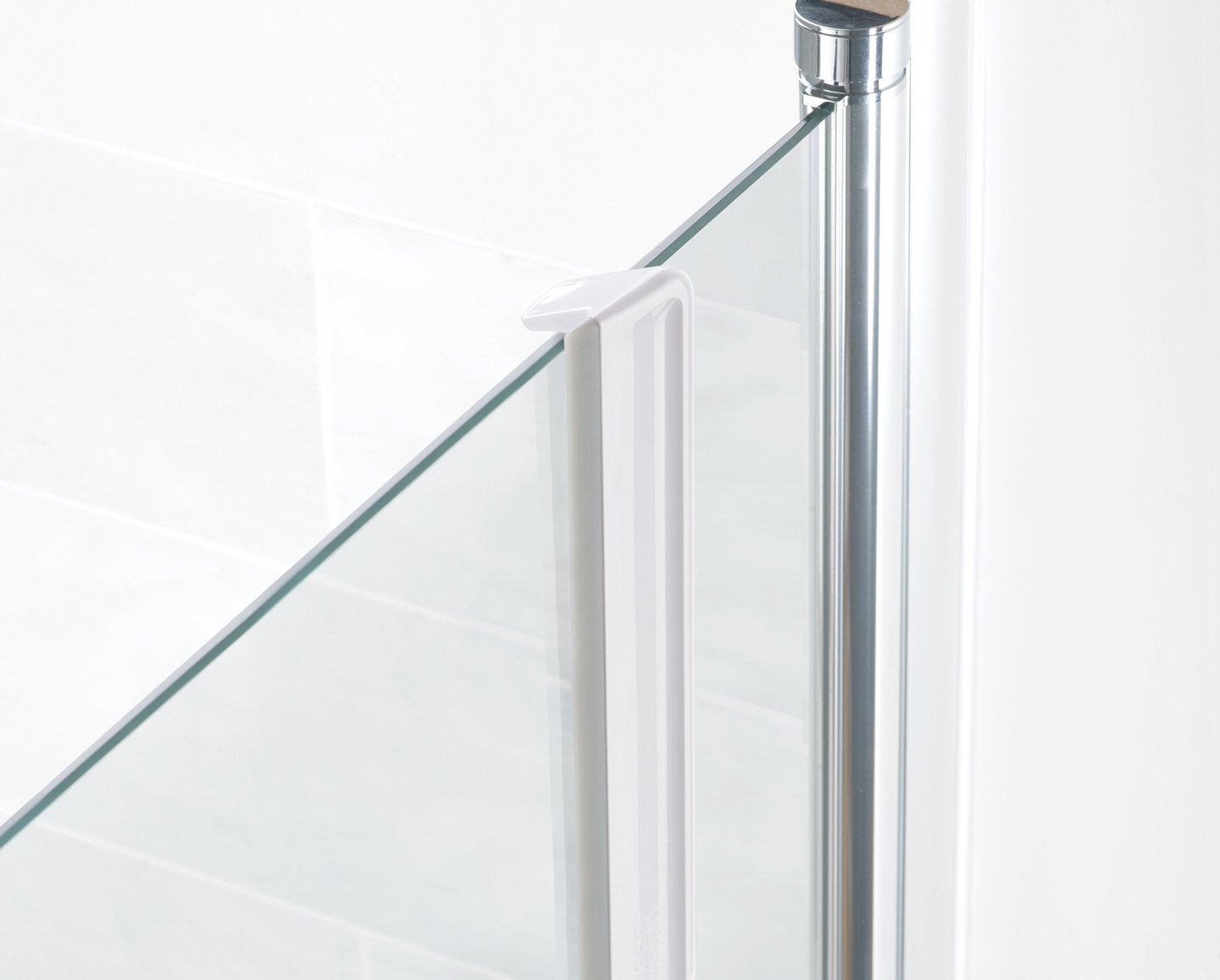 EasyStore Compact Shower Squeegee - Stainless Steel Bathroom Window Wiper for Streak-Free Cleaning - Perfect for Shower Doors, Tiles, Mirrors & Glass Surfaces