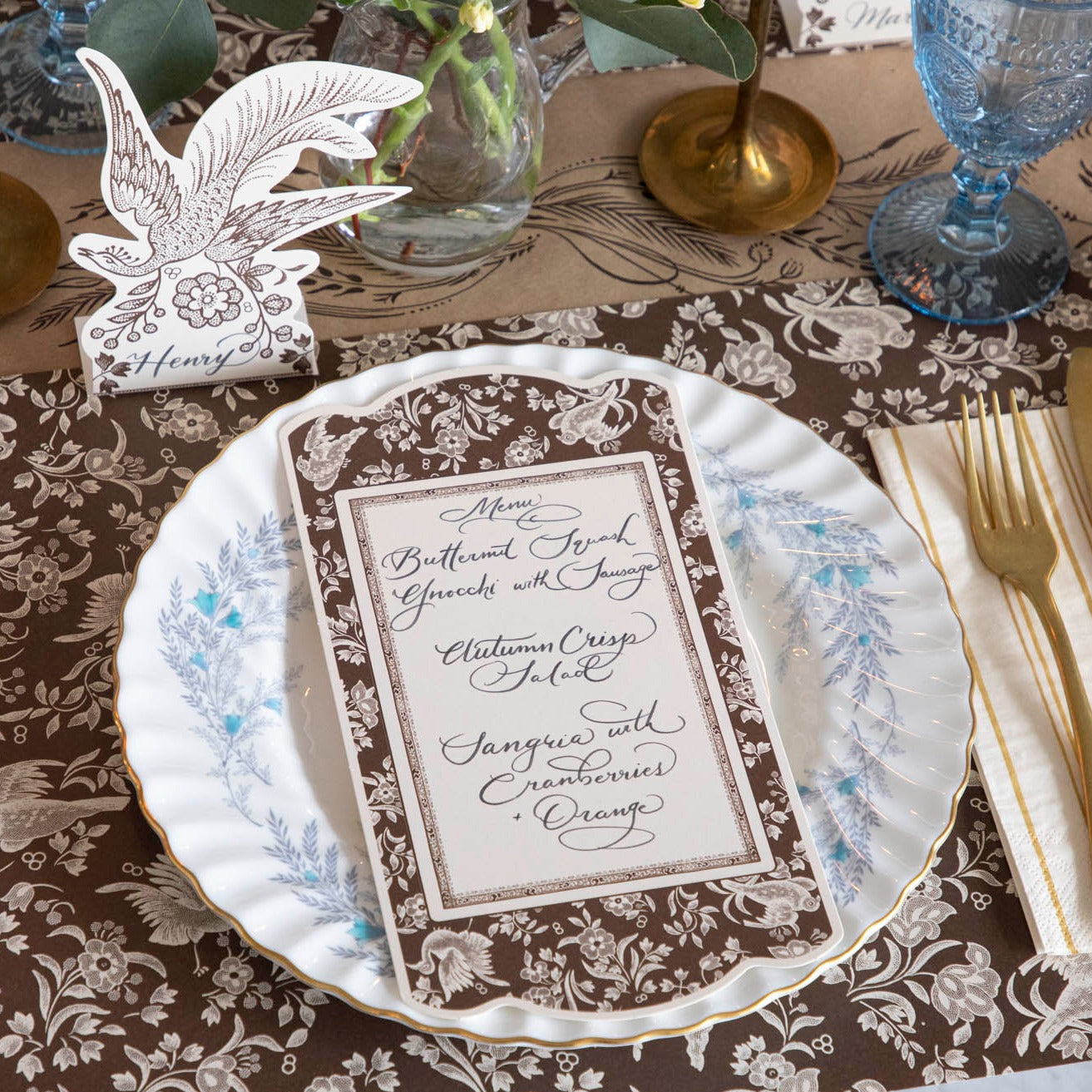 Elegant Brown Peacock Table Place Cards for Weddings, Parties & Events - Premium Seating Name Cards for Formal Dining & Special Occasions