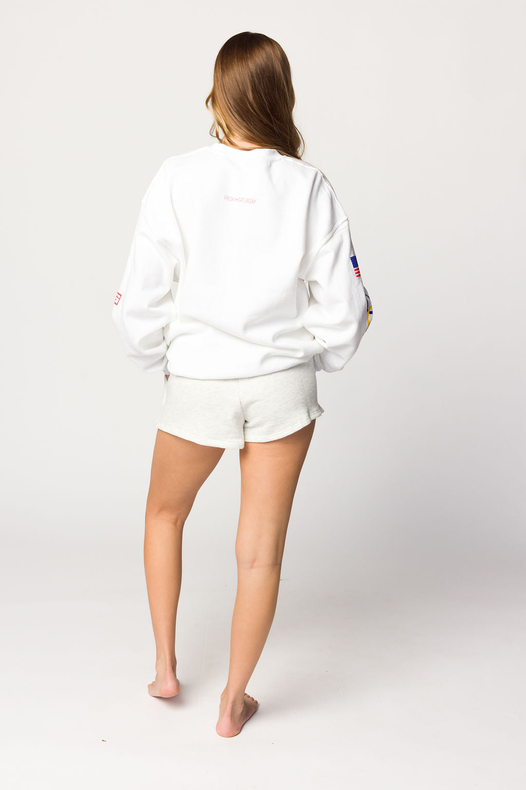 Team America Crewneck Sweatshirt - White | Comfortable & Stylish Unisex Pullover for Casual Wear & Outdoor Activities