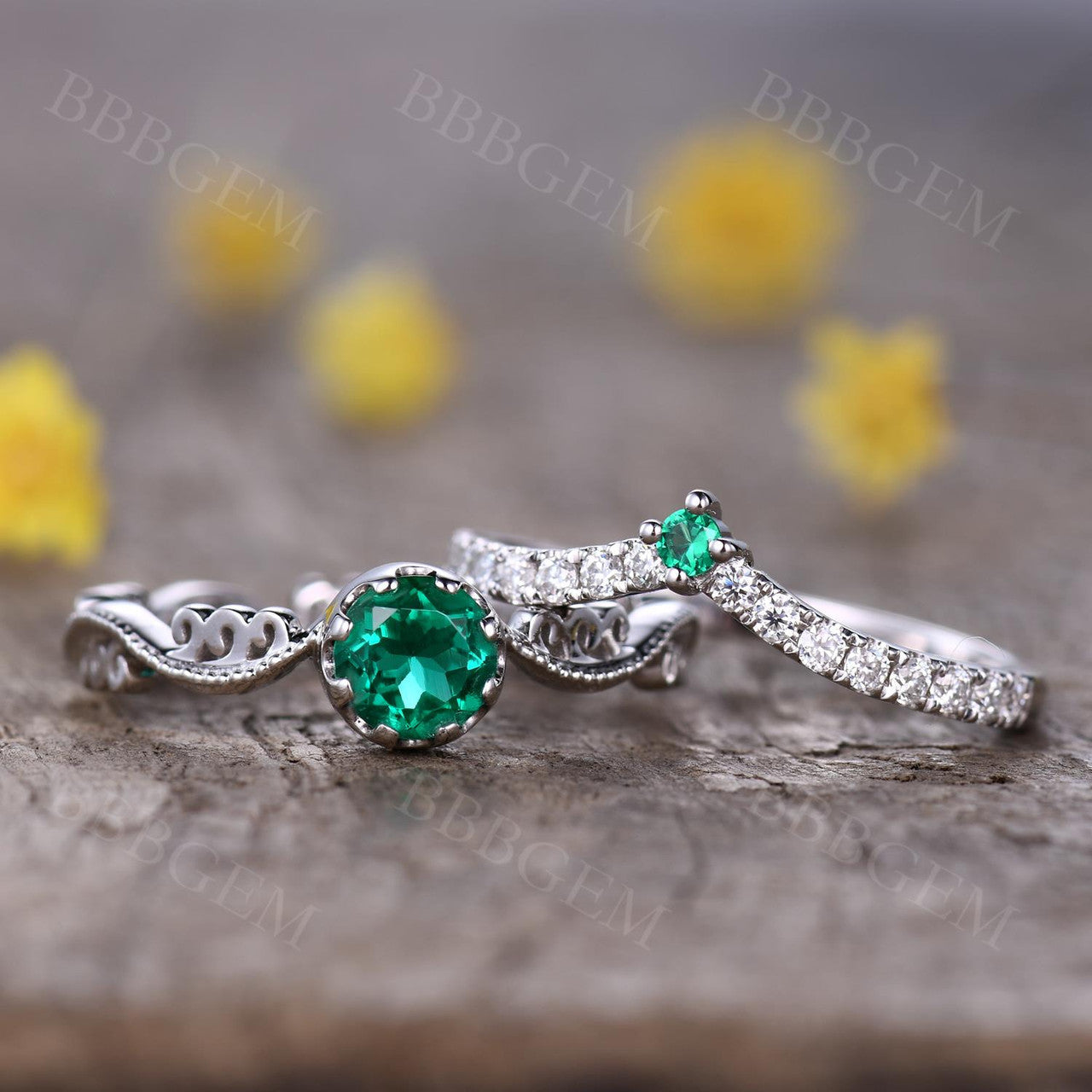 5mm Round Cut Emerald Moissanite Engagement Ring & Matching Band Set in 14K White Gold for Wedding, Proposal, Anniversary - Dainty Curved Design
