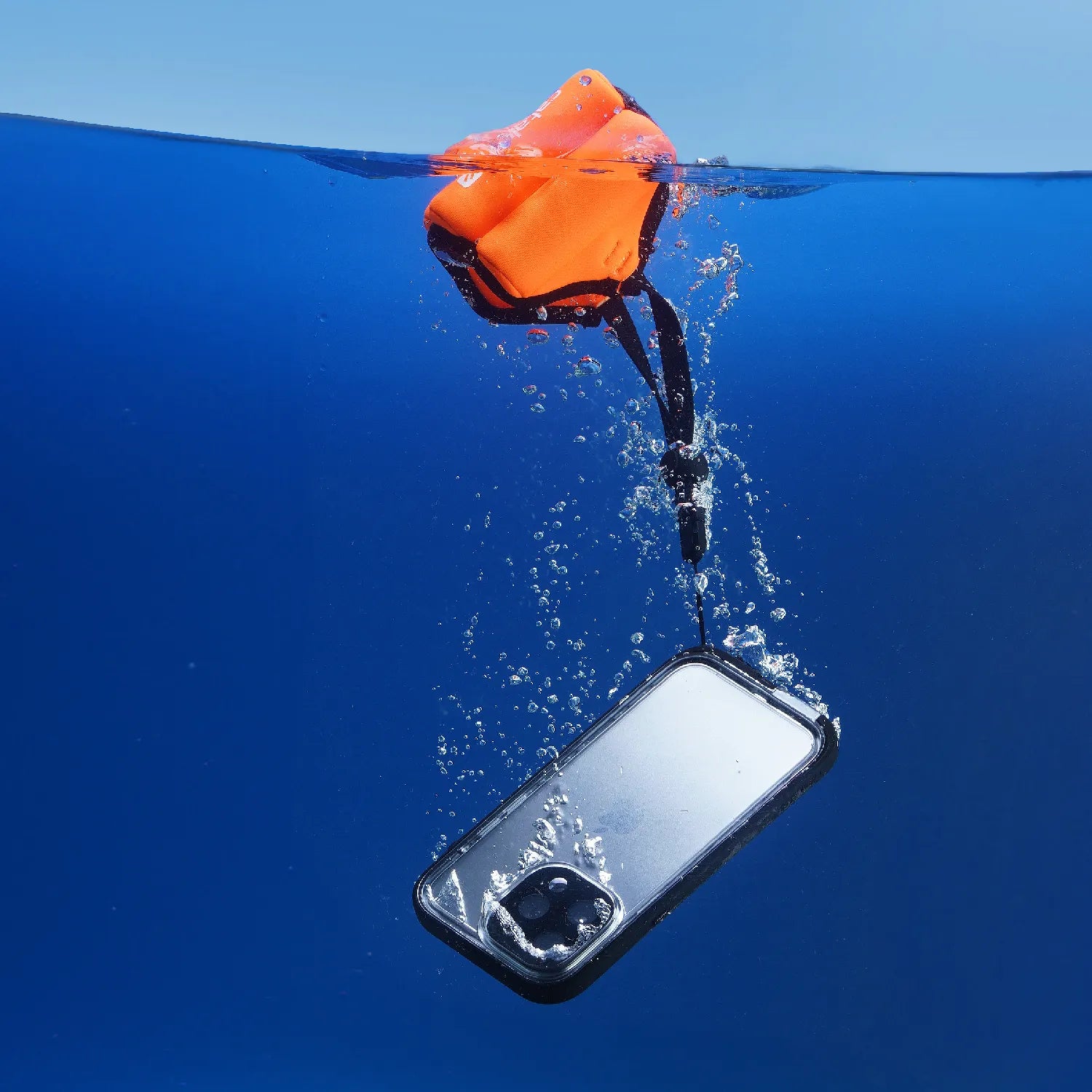 **iPhone 14 Plus Waterproof Case - Shockproof, Dustproof & Full-Body Protection for Swimming, Outdoor & Travel**