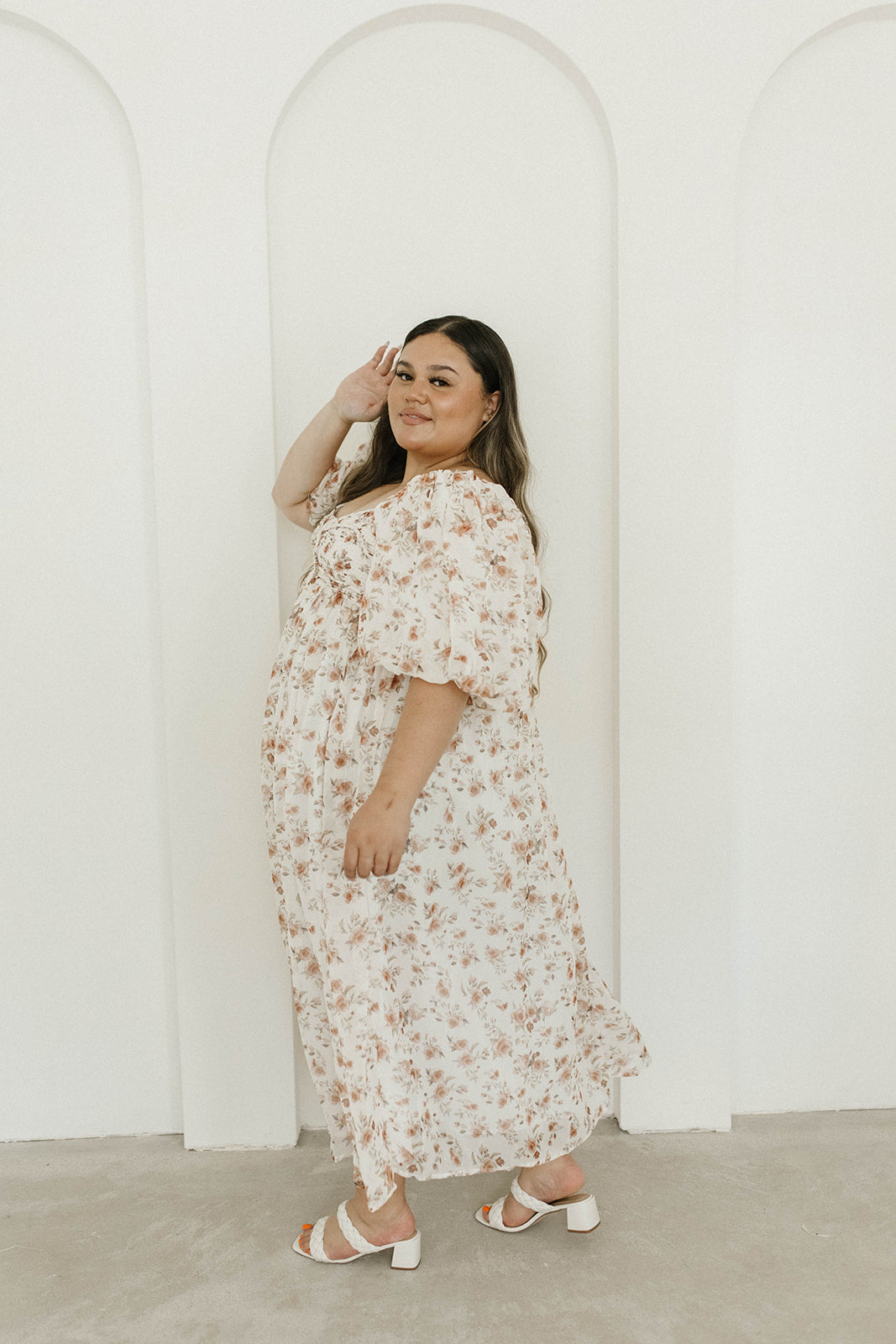 Harlow Maxi Dress in Ivory Floral - Bump Friendly Maternity Dress & Inclusive Sizing (S-3XL) | Perfect for Pregnancy, Beach Vacations & Summer Weddings