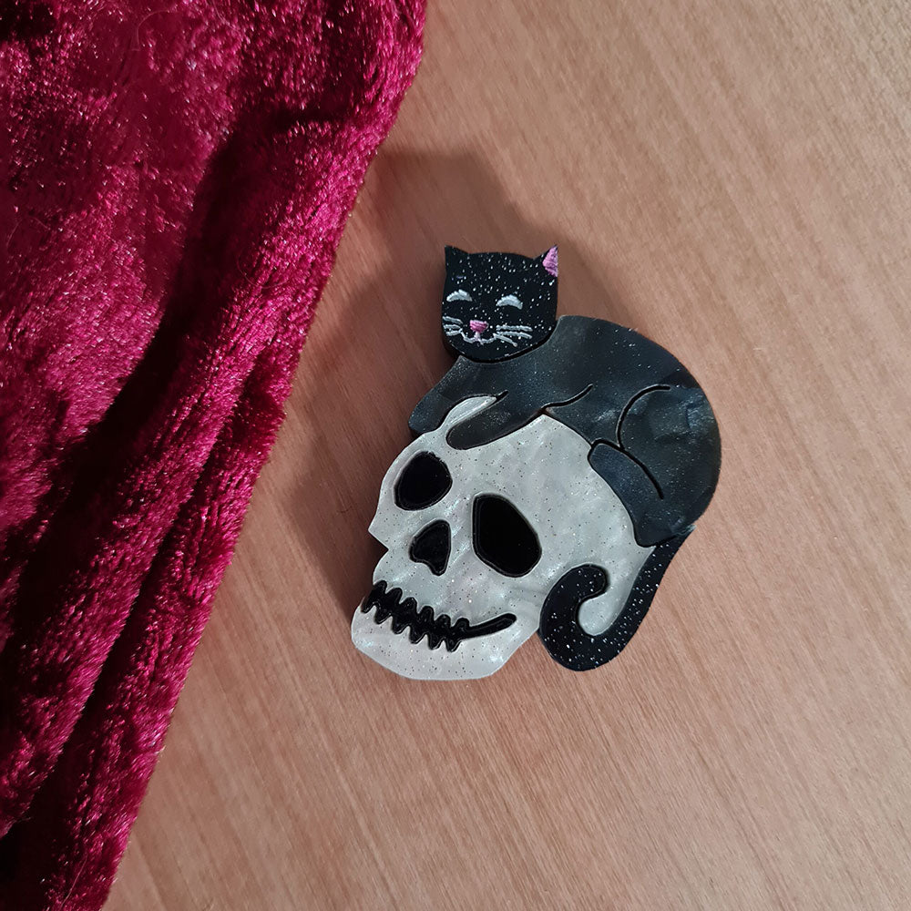 Cherryloco Cat Tarot Card Mini Brooch Set - 2 Pack Cute Zodiac Cat Pins for Lapel, Jacket & Bag - Perfect for Tarot Lovers, Cat Enthusiasts & Unique Gift Ideas