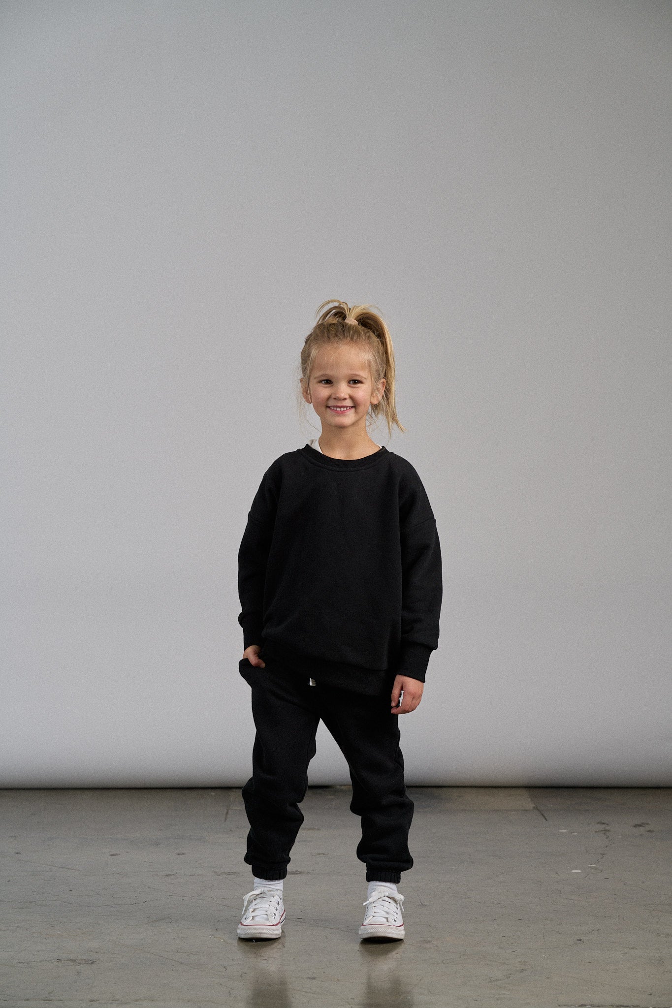 Premium High-Waisted Black Sweatpants for Women - Soft Lounge Pants with Pockets for Yoga, Running & Casual Wear