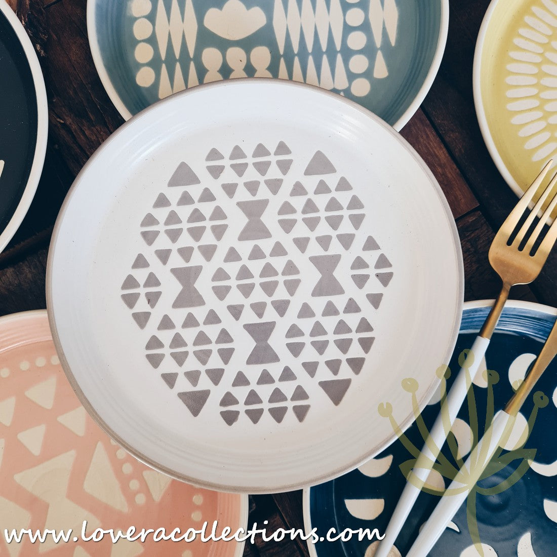 Groovy Embossed Dinnerware Set - 70% Off Clearance Sale | Elegant Tableware for Parties, Weddings & Home Decor