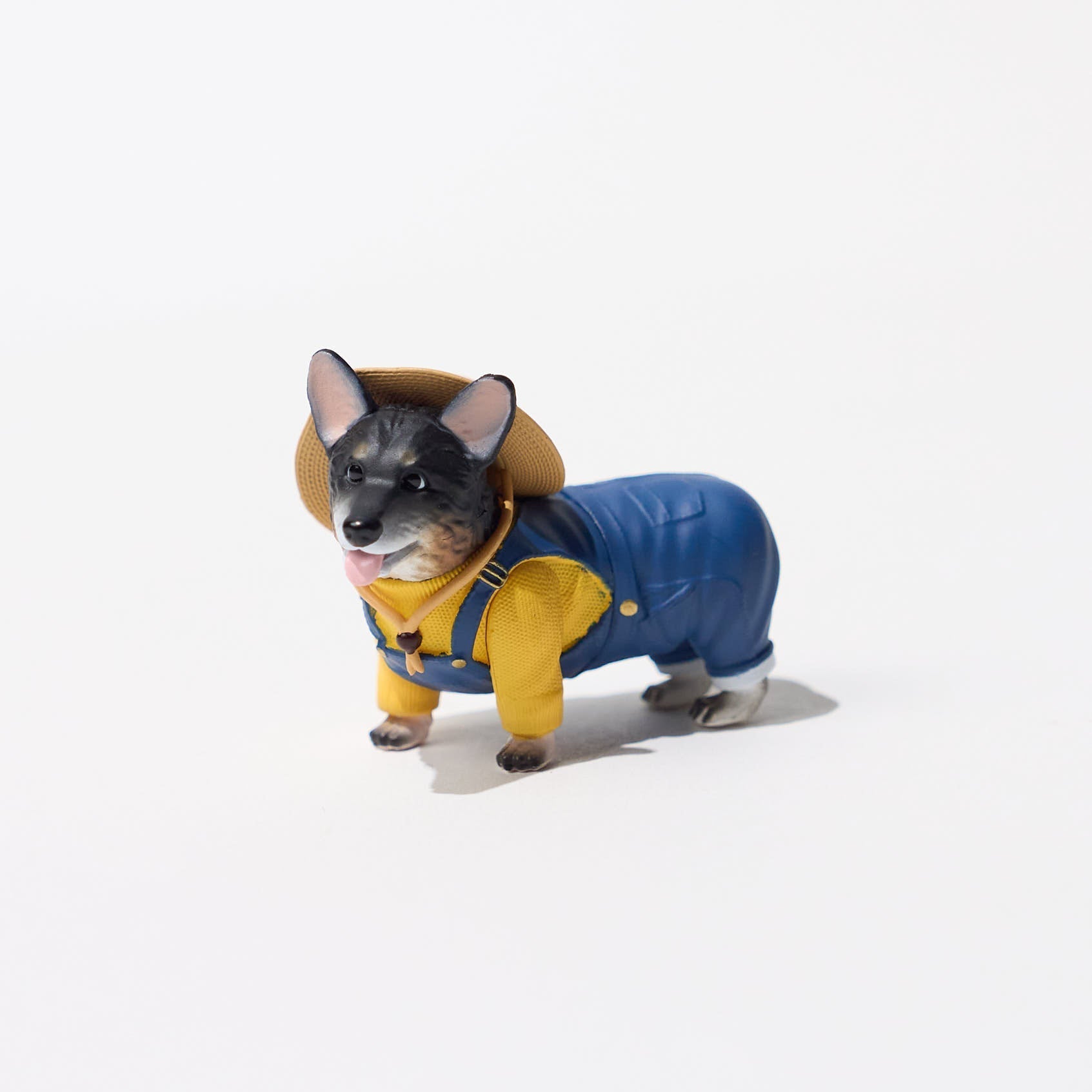 Only Wan Vol. 04 Gacha Capsule Toy - Collectible Anime Figure for Display & Gashapon Machine - Perfect for Anime Fans, Desk Decor, and Gift Giving