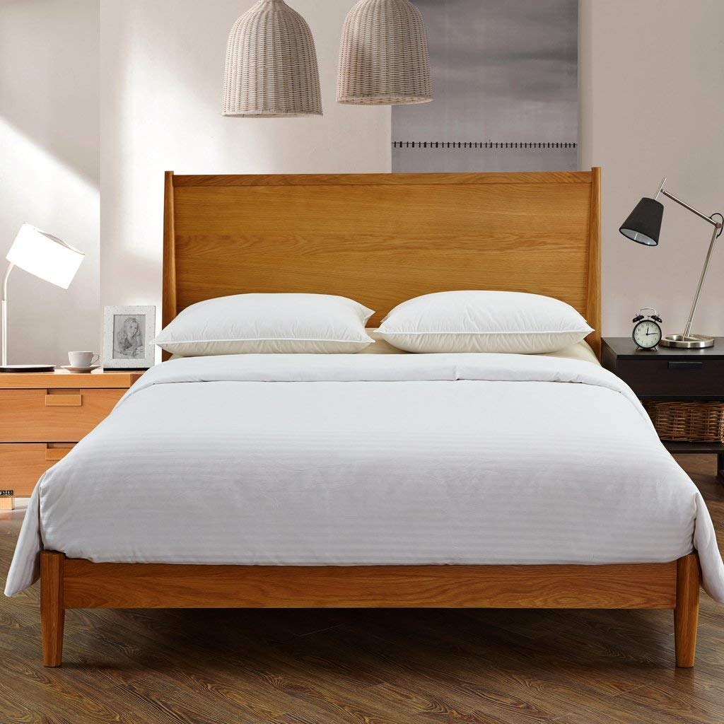 Premium 100% Pure Mulberry Silk Comforter - Crib Size (47x59 Inches / 120x150cm) - Winter Warmth & Hypoallergenic - Luxury Baby Bedding for Nursery, Gift & Cold Weather Comfort