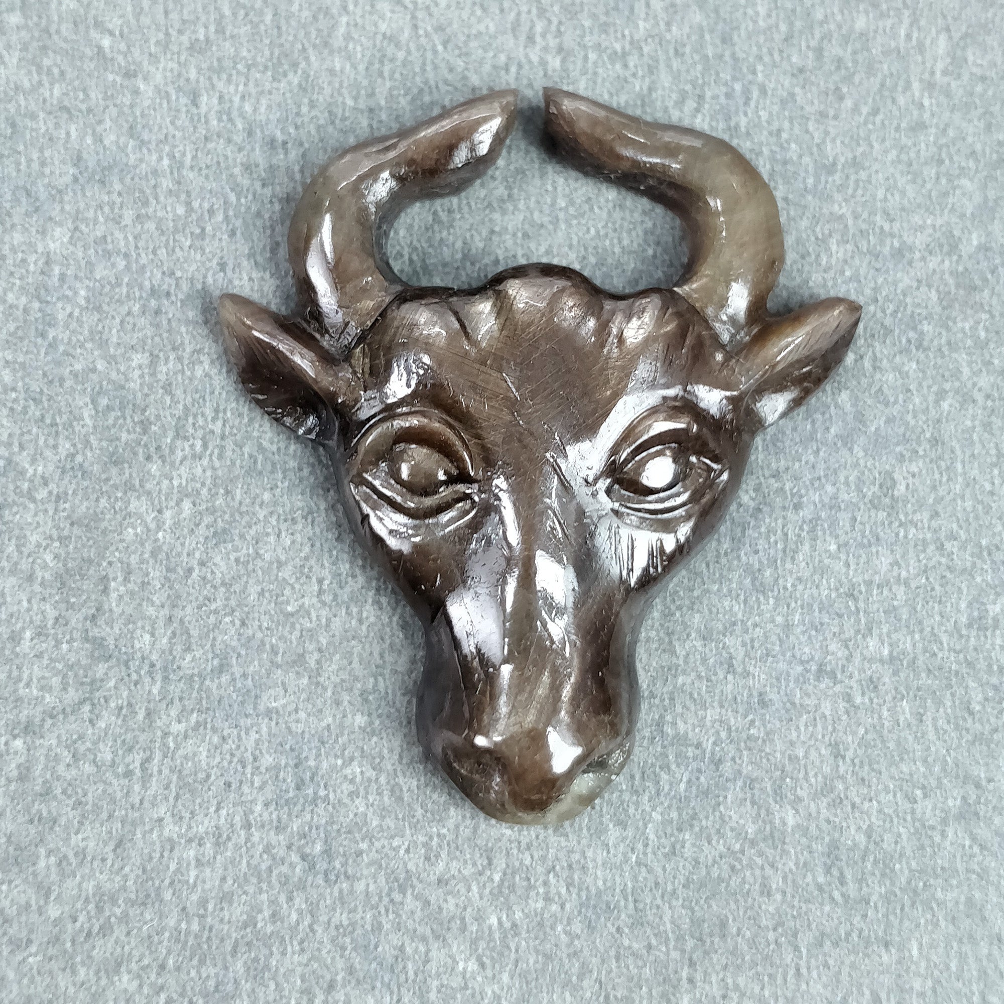 Natural Untreated Golden Brown Chocolate Sapphire Gemstone Carving - 48.70cts Hand Carved Bull's Face (36x32mm) | Unique Jewelry Making, Collectible Gemstone Art, Luxury Gift for Bull Zodiac & Animal Lovers