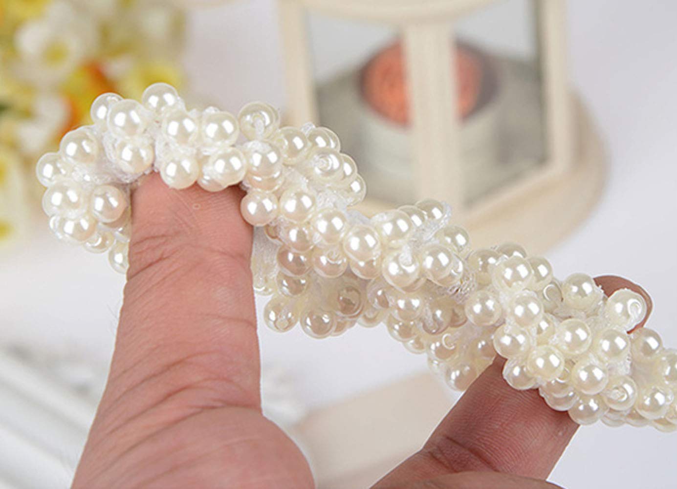 6 Pack Fashion Pearl Elastic Hair Ties - Women's Beaded Hair Bands, Ponytail Holders & Scrunchie Hair Accessories (Random Colors) for Work, Party & Everyday Styling