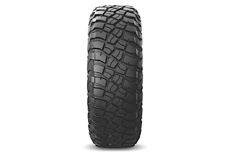 BFGoodrich 32589 33X12.50R18 Mud Terrain T/A KM3 Tire - Off-Road, Truck & SUV All-Terrain Tires for Mud, Sand & Rocky Trails