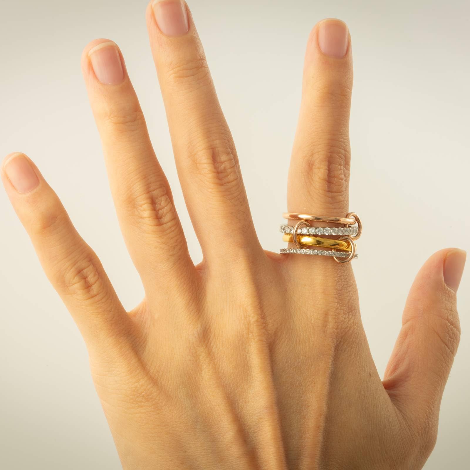 18k Gold Plated Stackable Rings for Women - Non-Tarnish Dainty Cubic Zirconia Rings Set, Elegant Knuckle Rings - Perfect for Everyday Wear, Gift Giving & Layering Jewelry Looks