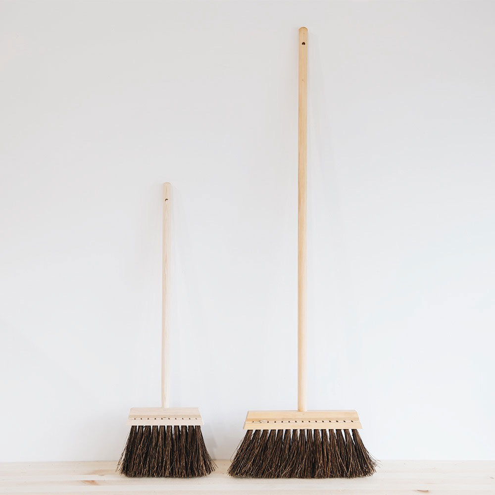 Premium Wooden Outdoor Broom - Heavy Duty for Patio, Deck & Garden Cleaning - Natural Bristles for Effective Sweeping - Perfect for Leaves, Dirt & Debris Removal