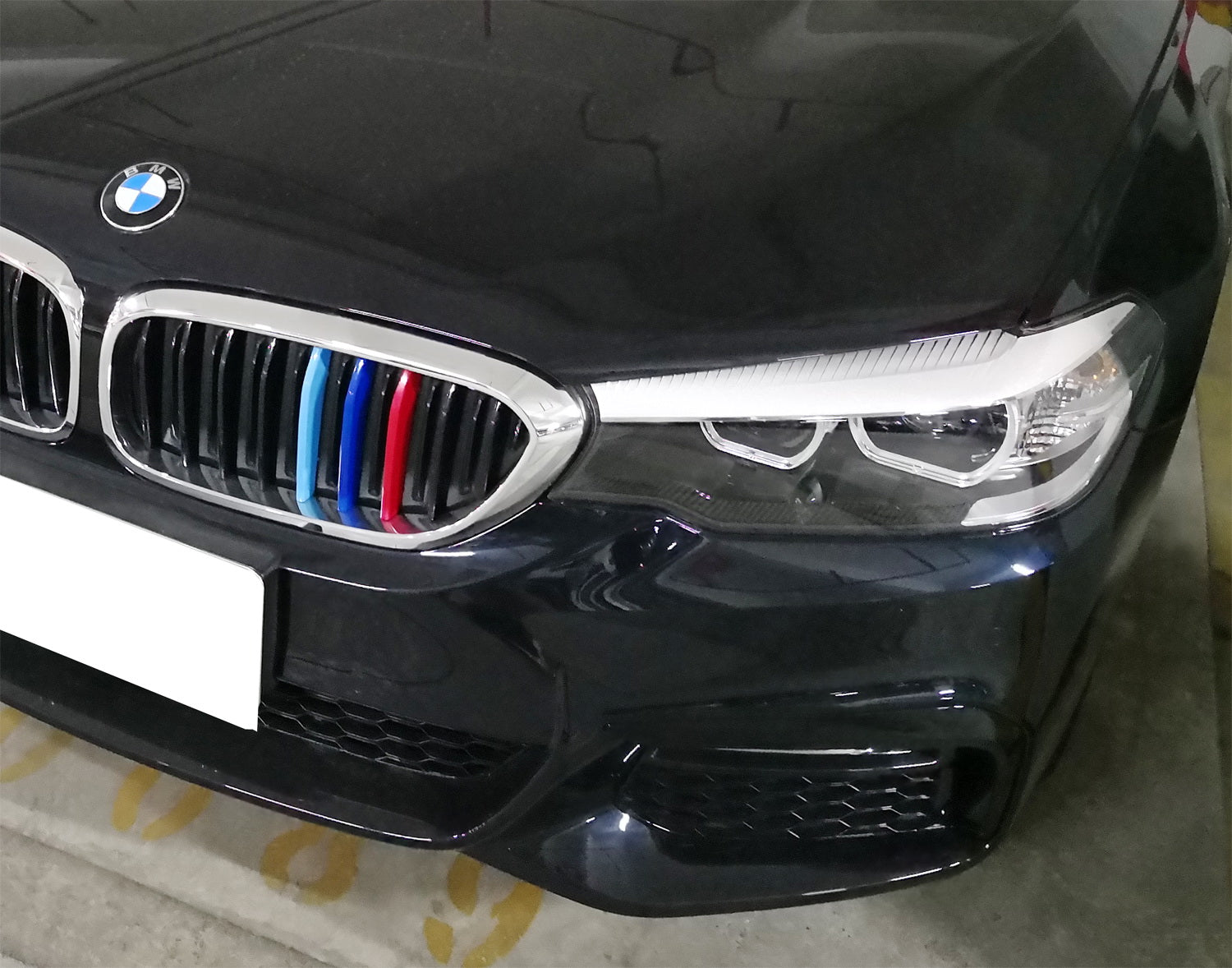 BMW G30 G31 5 Series M Style Colored Grille Insert Trims (2017-2020) - 9 Beam Design for Enhanced Style & Performance - Perfect for Car Enthusiasts & Custom Upgrades