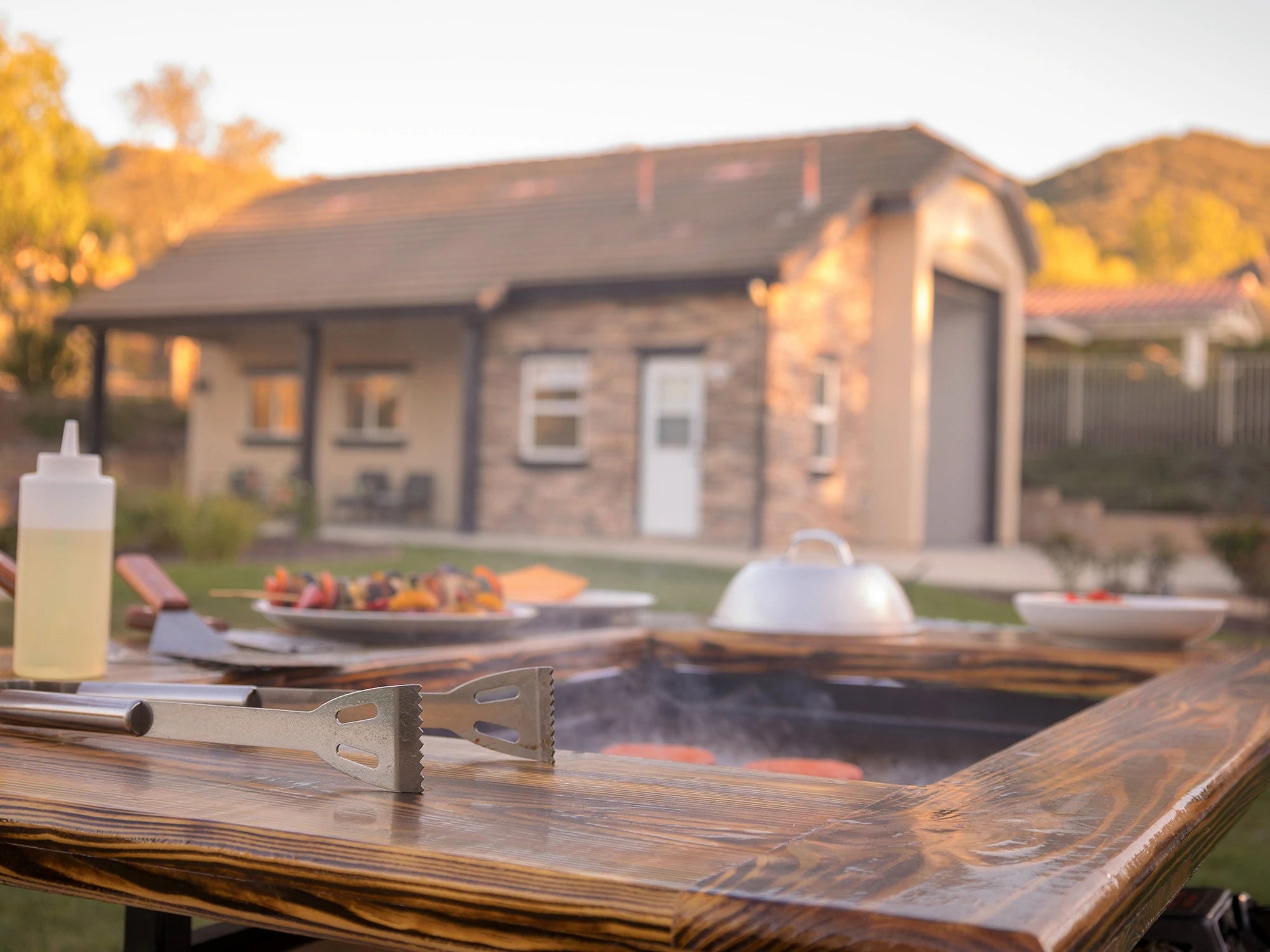 Premium Red Cedar Backyard Hibachi Grill - Portable Japanese BBQ Grill for Outdoor Cooking, Camping & Patio Parties