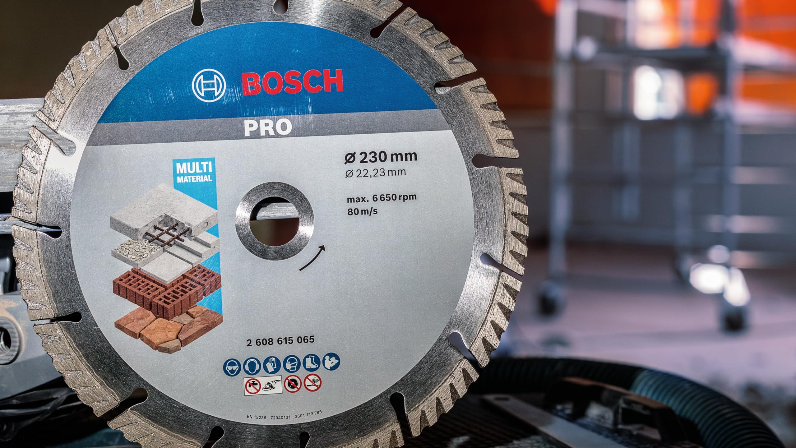 Bosch 1x PRO Multi Material Diamond Cutting Disc - 150mm for Angle Grinders - Concrete & Reinforced Concrete Cutting - Professional Tool Accessory for Construction & DIY Projects