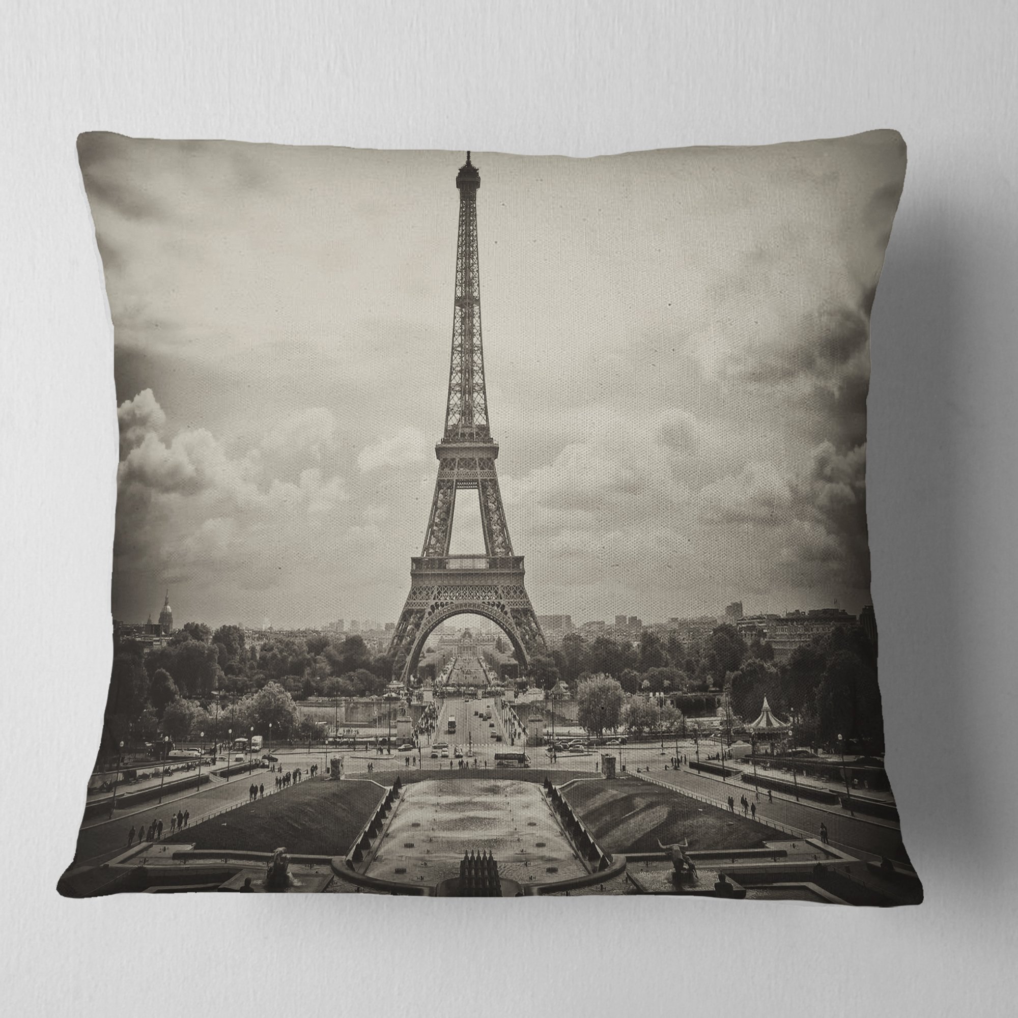 DesignQ CU9337 Decorative Throw Pillow Cushion Cover 18x18 Inches - Soft Black Square Pillow for Sofa, Bed, Couch - Home Decor Accent for Living Room, Bedroom, Office