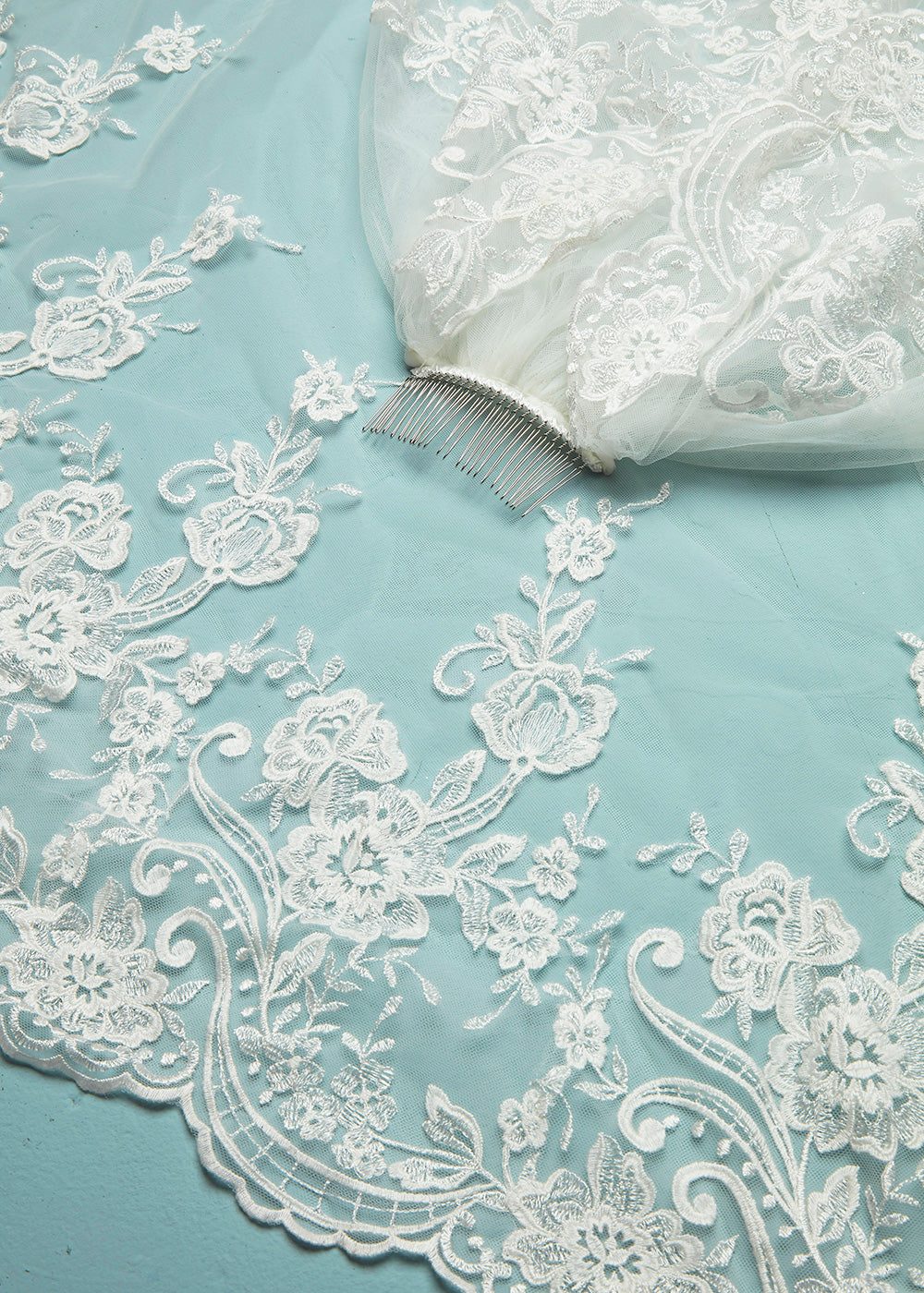 Hailey Veil - Elegant Lace Wedding Veil with Comb for Brides | Perfect for Church Ceremonies, Beach Weddings & Photo Shoots