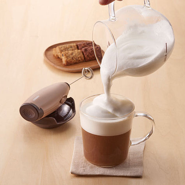 Hario Creamer Qto Milk Frother - Electric Handheld Milk Frother for Coffee, Latte & Cappuccino - Perfect for Home Baristas & Coffee Lovers