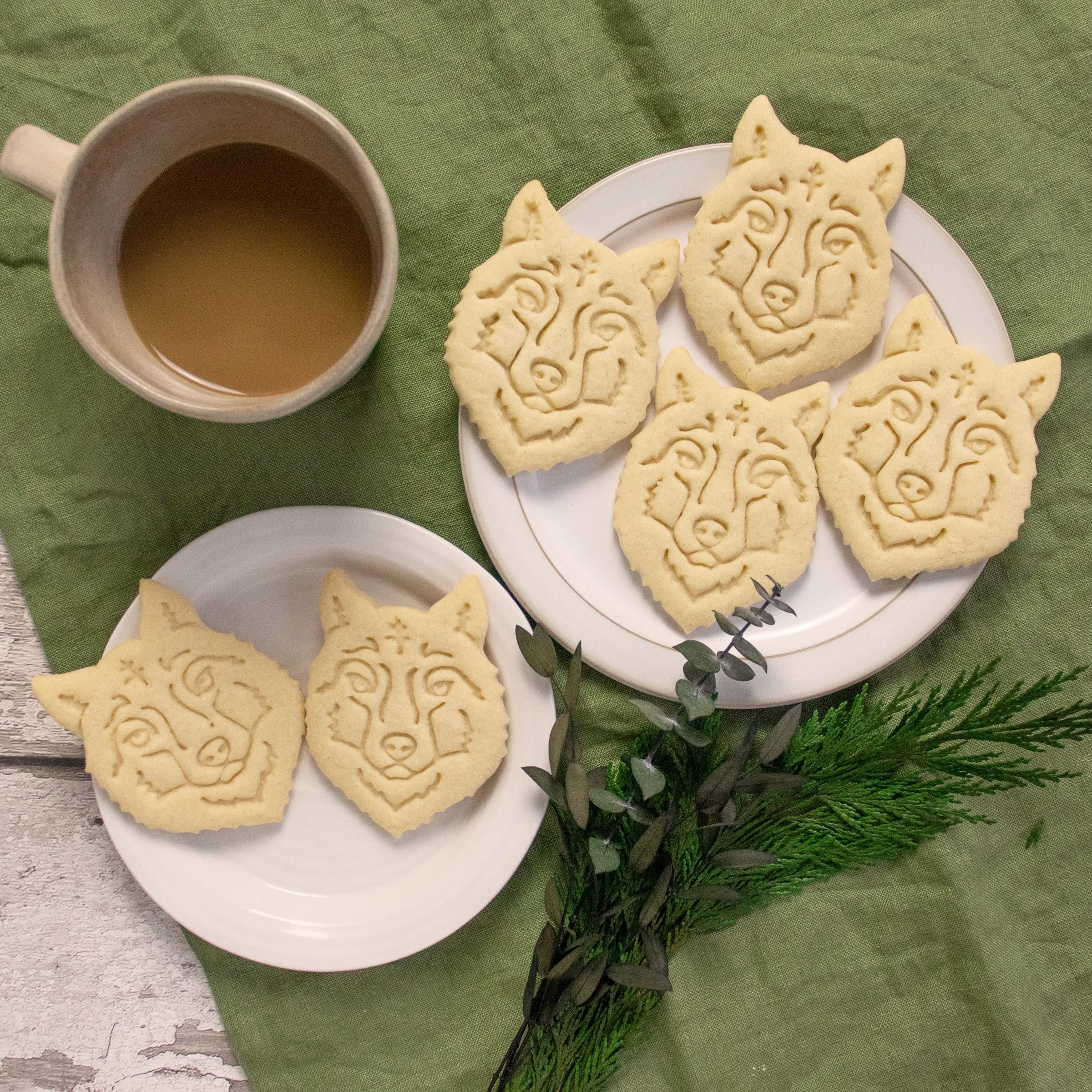 Wolf Face Cookie Cutter - 3D Printed Stainless Steel Durable Baking Tool for Halloween, Christmas Cookies - Perfect for DIY Desserts, Party Treats & Gift Decorations