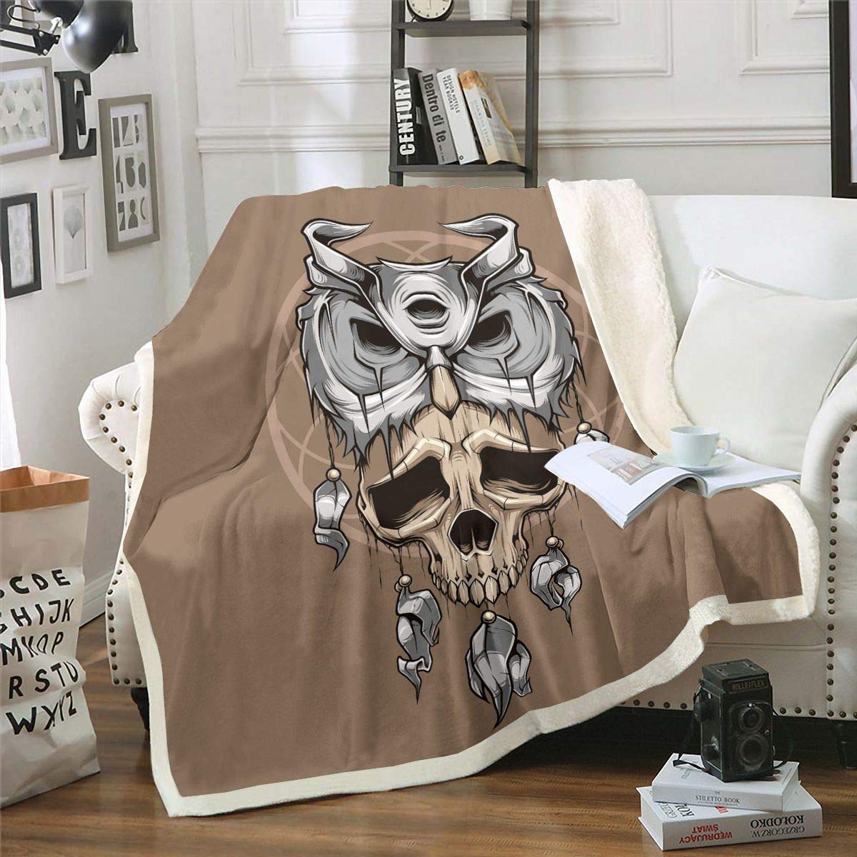 Owl Sugar Skull Fleece Throw Blanket - Gothic Skeleton Design Sherpa Plush Blanket for Couch, Sofa & Bed (87x95 Inch King Size) | Cozy Lightweight Fuzzy Blanket for Home Decor, Halloween Party & Boho Room Aesthetics