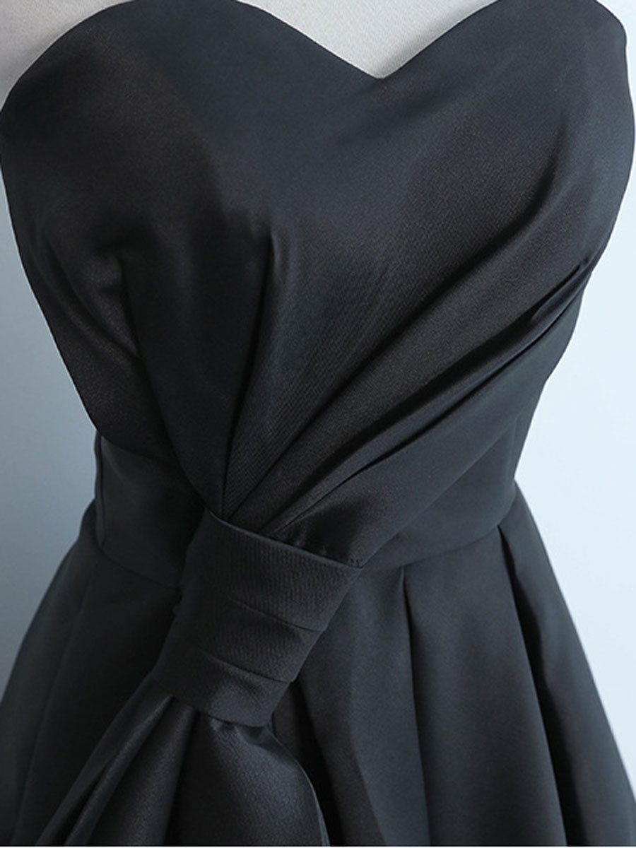 Elegant Black Sweetheart Satin Short Prom Dress for Homecoming - Perfect for Evening Parties, Dances & Formal Events