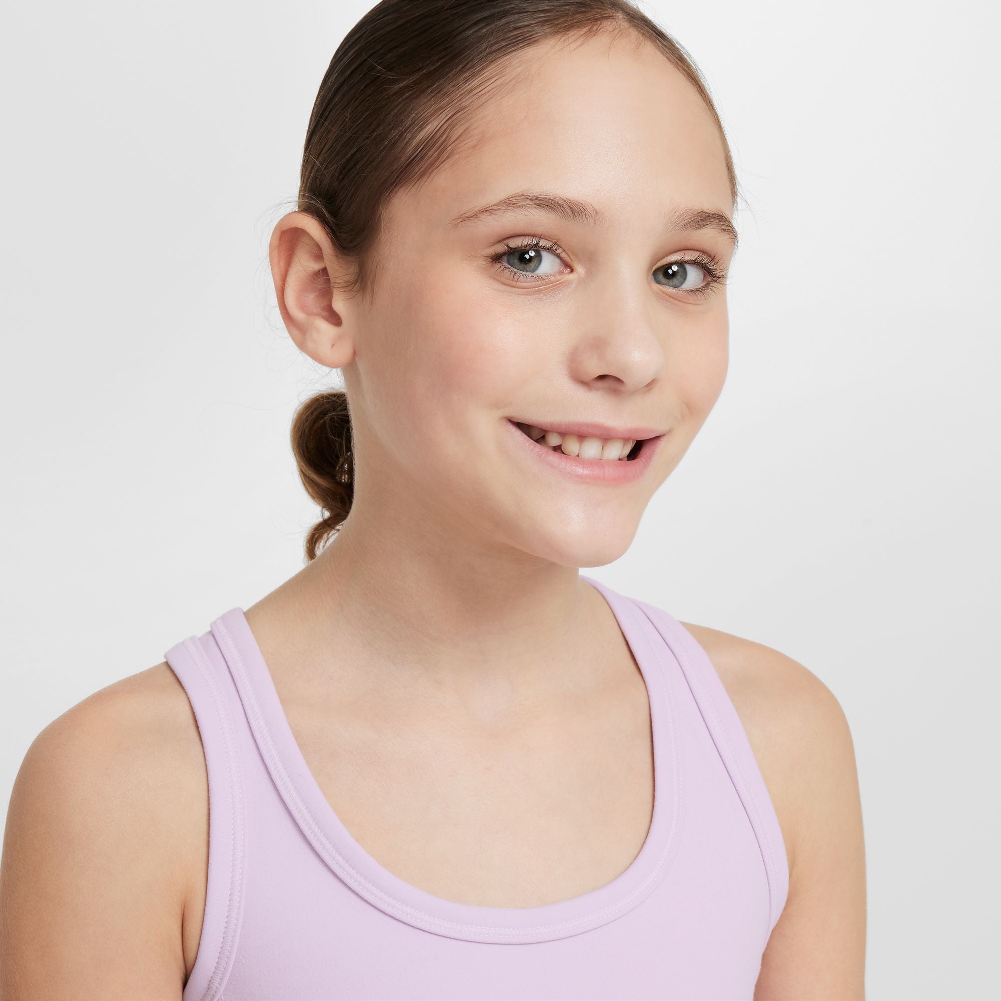 Nike Youth One Tank Top for Girls - Breathable Athletic Top for Running, Yoga & Sports - Comfortable Workout Shirt for Active Kids