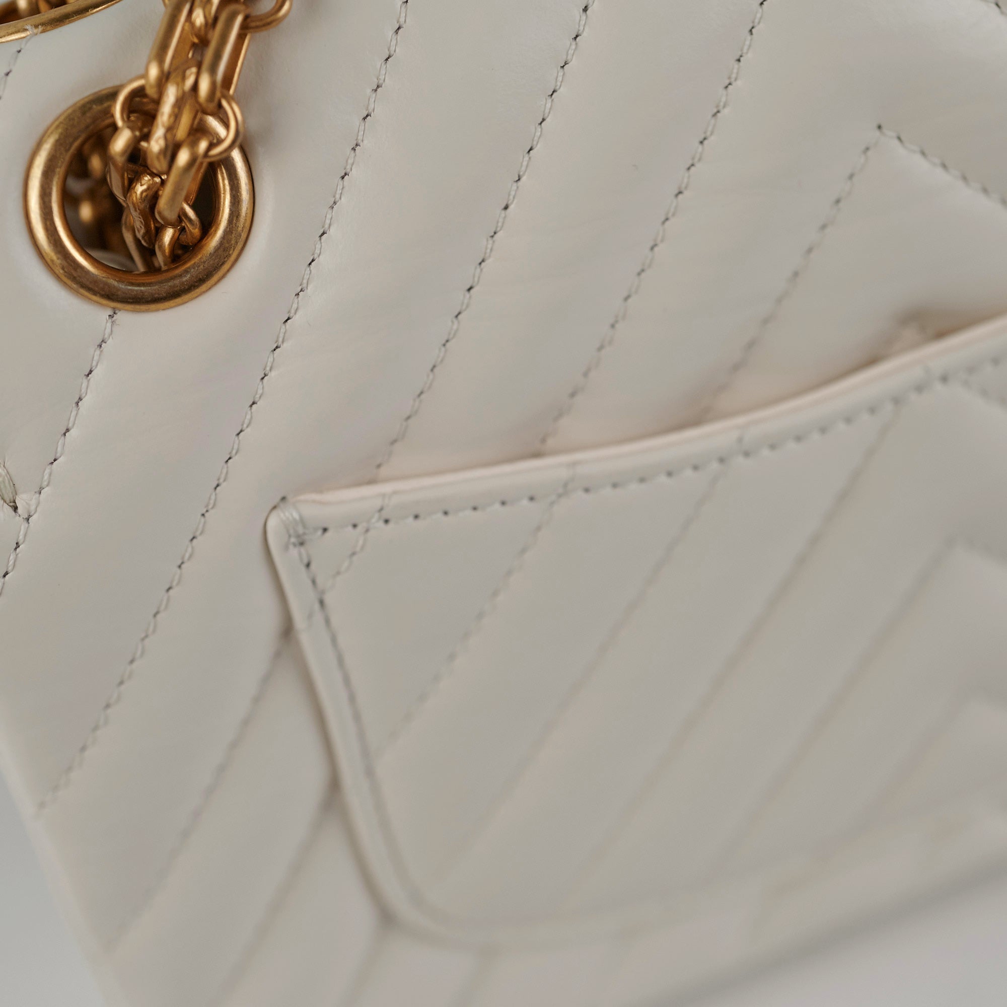 Chanel Chevron Reissue Mini Bag in White - Luxury Crossbody Bag for Women, Perfect for Parties, Dates & Everyday Use