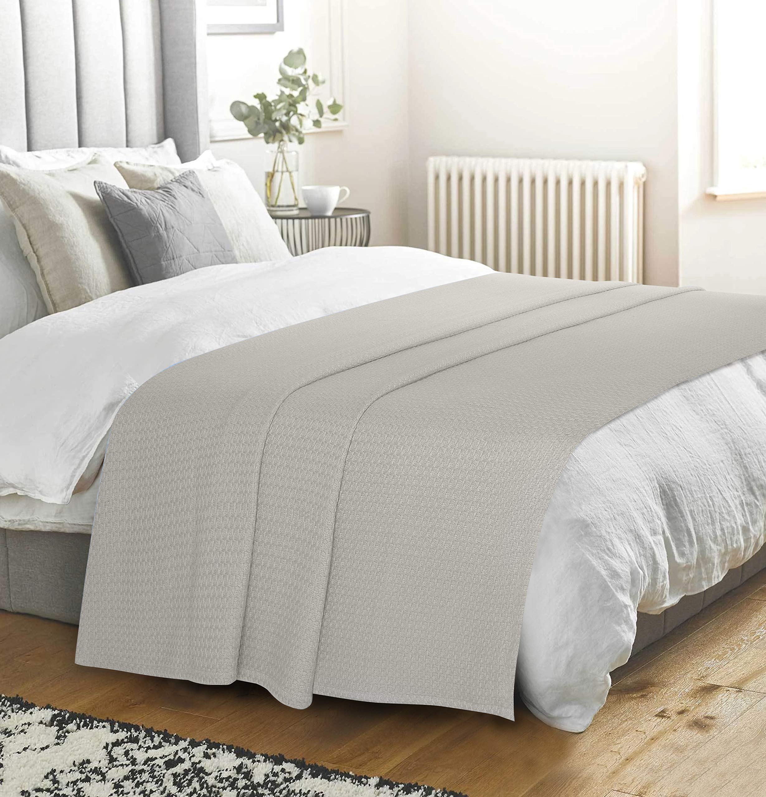 BELIZZI HOME 100% Cotton Twin Size Thermal Blanket - Breathable All Season Bed Blanket for Layering - Light Grey - Perfect for Bedroom, Guest Room, Dorm & Cozy Nights