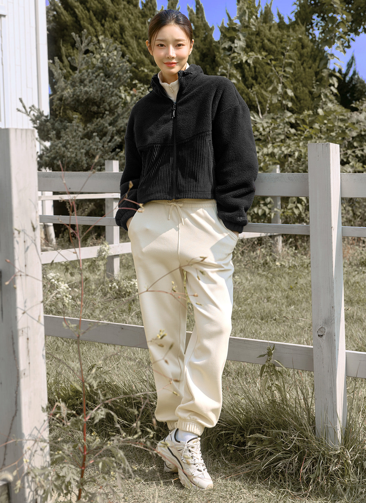 Stylish Corduroy & Fleece Zip Up Jacket for Men & Women | Warm Winter Outerwear for Casual Outings & Outdoor Activities