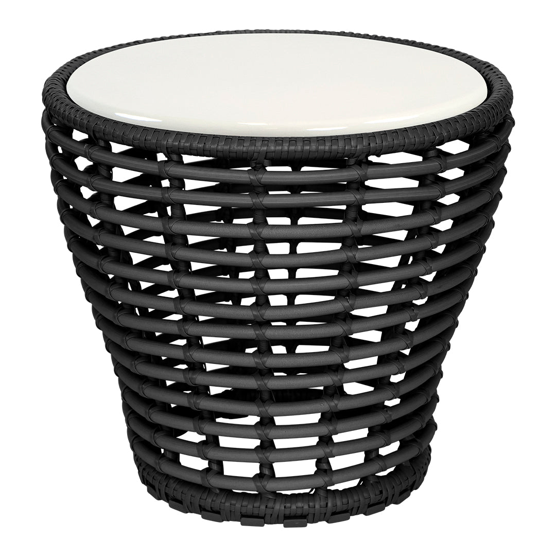 Outdoor Wicker Coffee Table - Small Round Basket Weave Side Table for Patio, Garden, or Balcony - Perfect for Relaxing with Coffee or Drinks