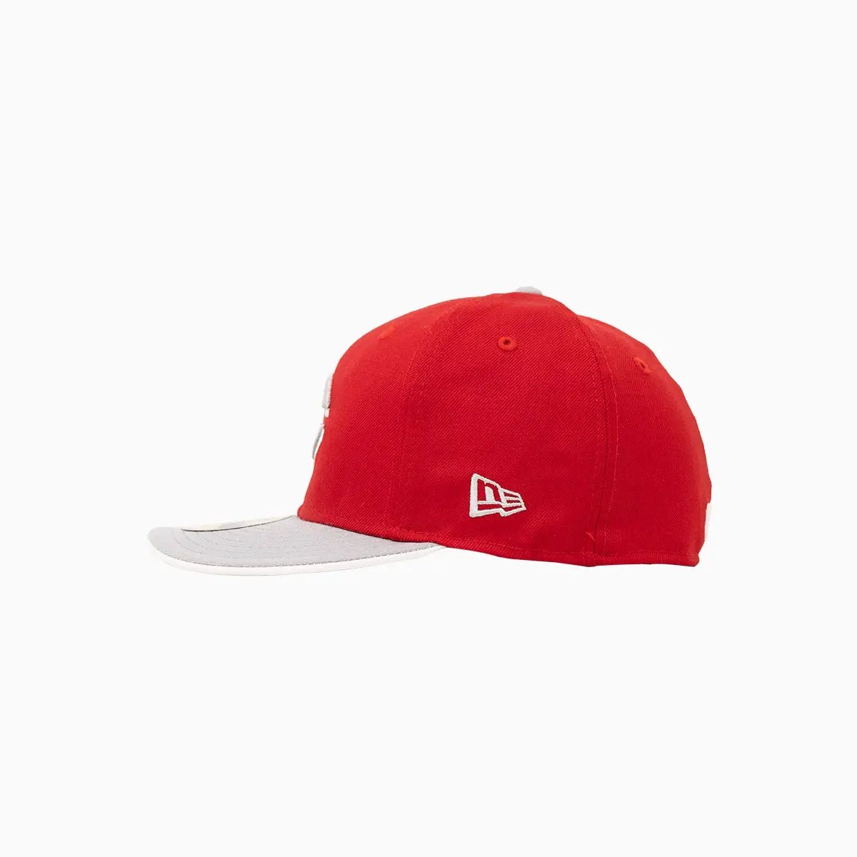 Official Cincinnati Reds MLB 59FIFTY Fitted Baseball Cap - Adjustable Snapback Hat for Men & Women - Perfect for Games, Fan Gear & Streetwear Fashion