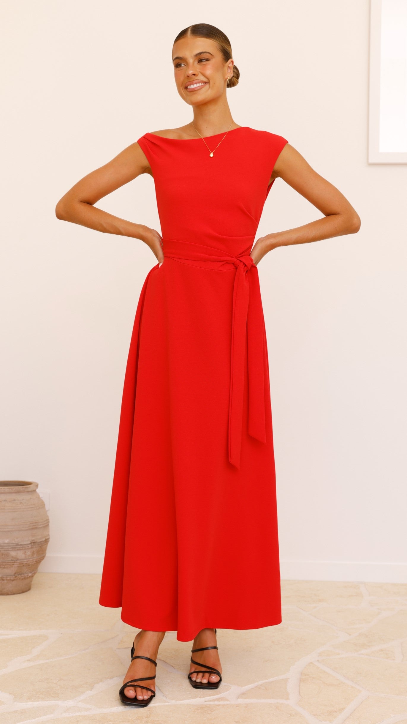Gemma Maxi Dress - Elegant Red Flowy Long Dress for Women | Perfect for Summer, Beach, Parties & Special Occasions