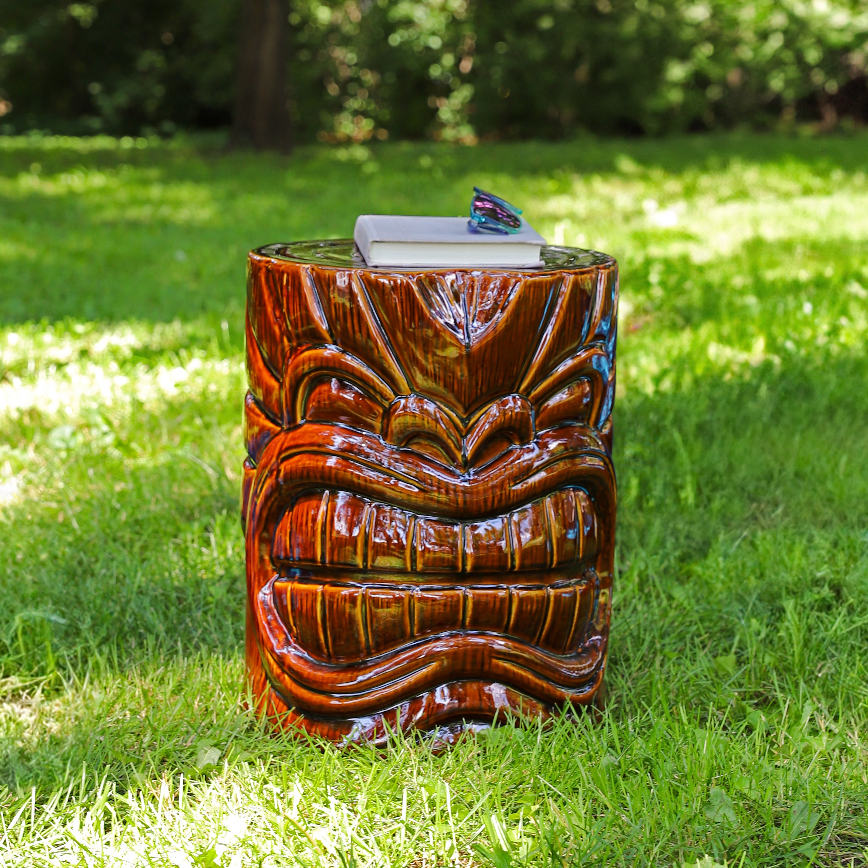 Sunnydaze Tiki Head Ceramic Garden Stool & Side Table - 17 Inch Outdoor Patio Decor for Poolside, Porch, or Backyard Seating