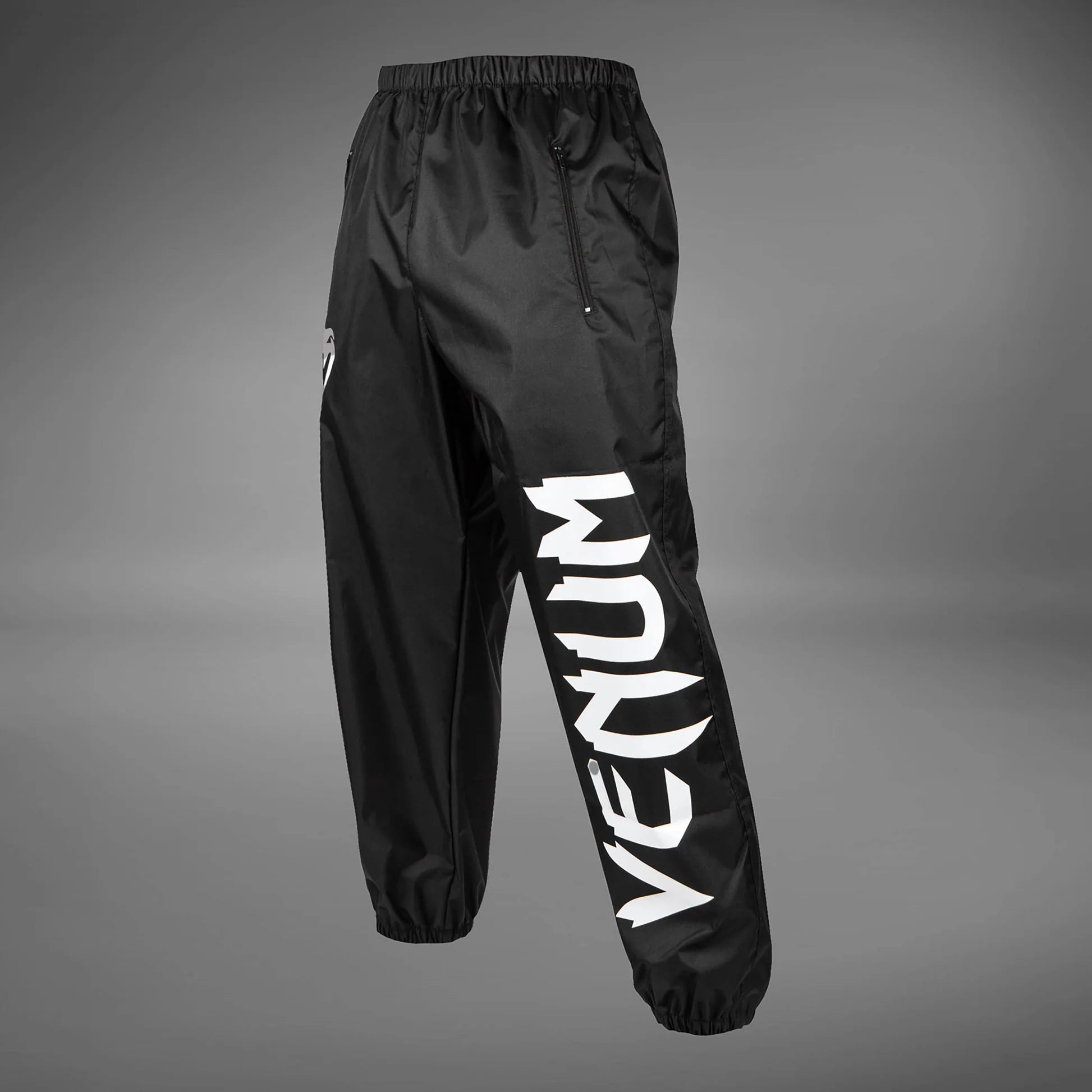 VENUM Sauna Suit for Weight Loss - Giant Classic Black/White - Sweat Suit for MMA, Boxing & Workout - Perfect for Gym, Training & Sauna Sessions