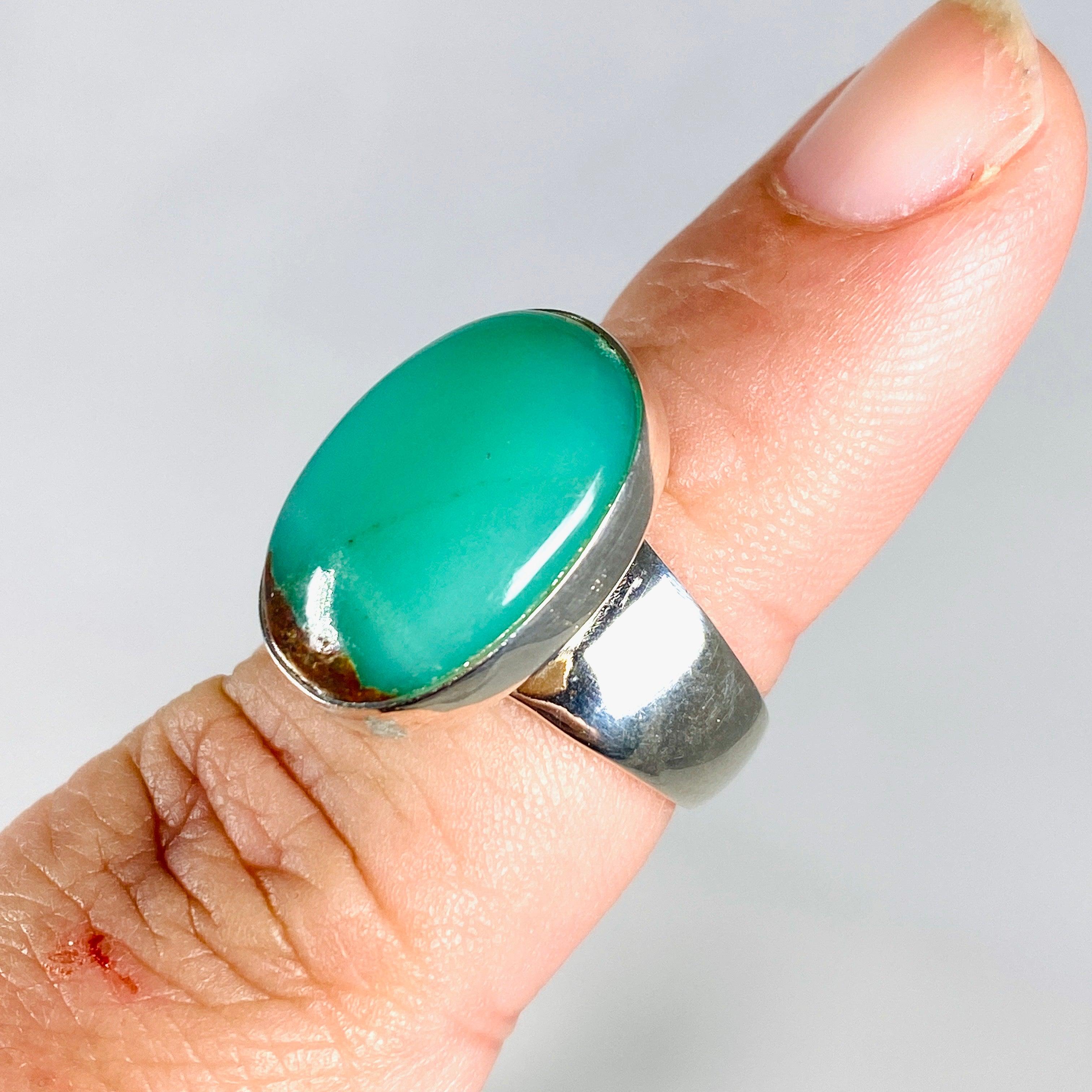 Chrysoprase Oval Ring Size 7 - 925 Sterling Silver Women's Jewelry for Everyday Wear & Special Occasions